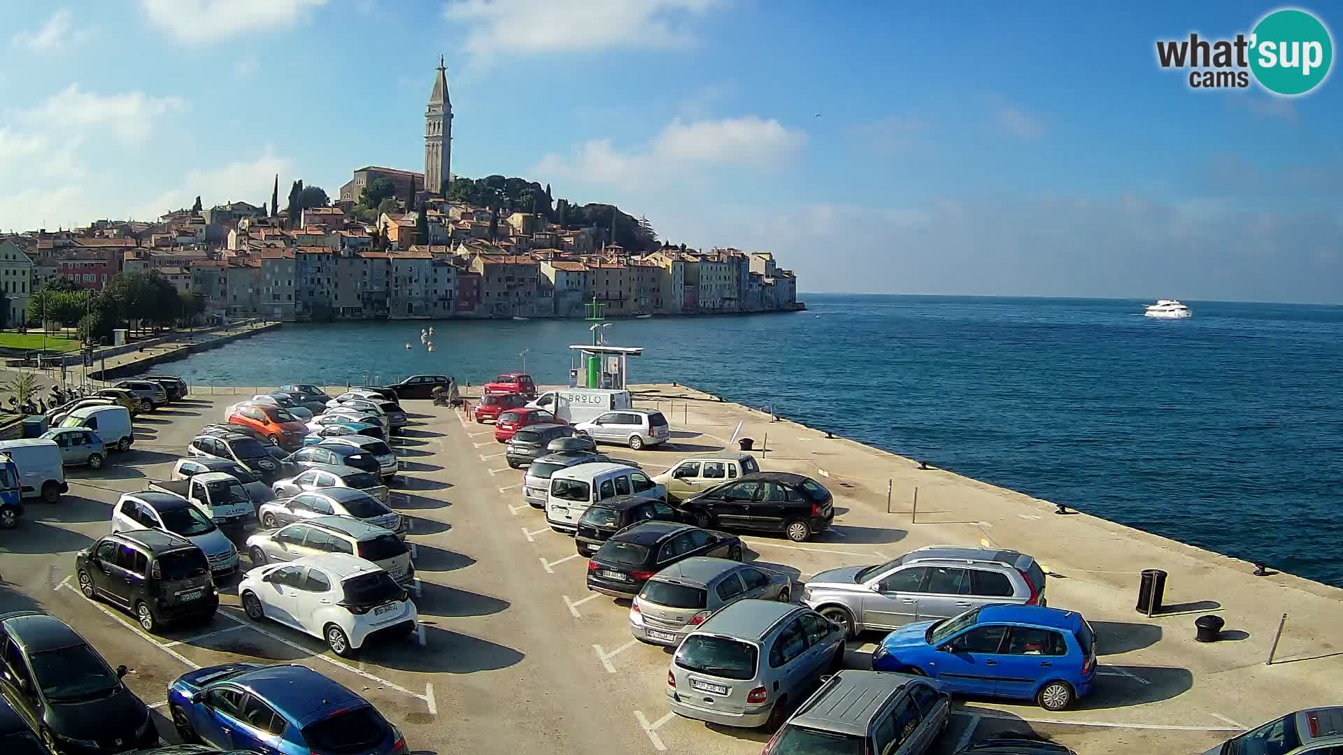 Spletna kamera Rovinj panorama mesta | Istra