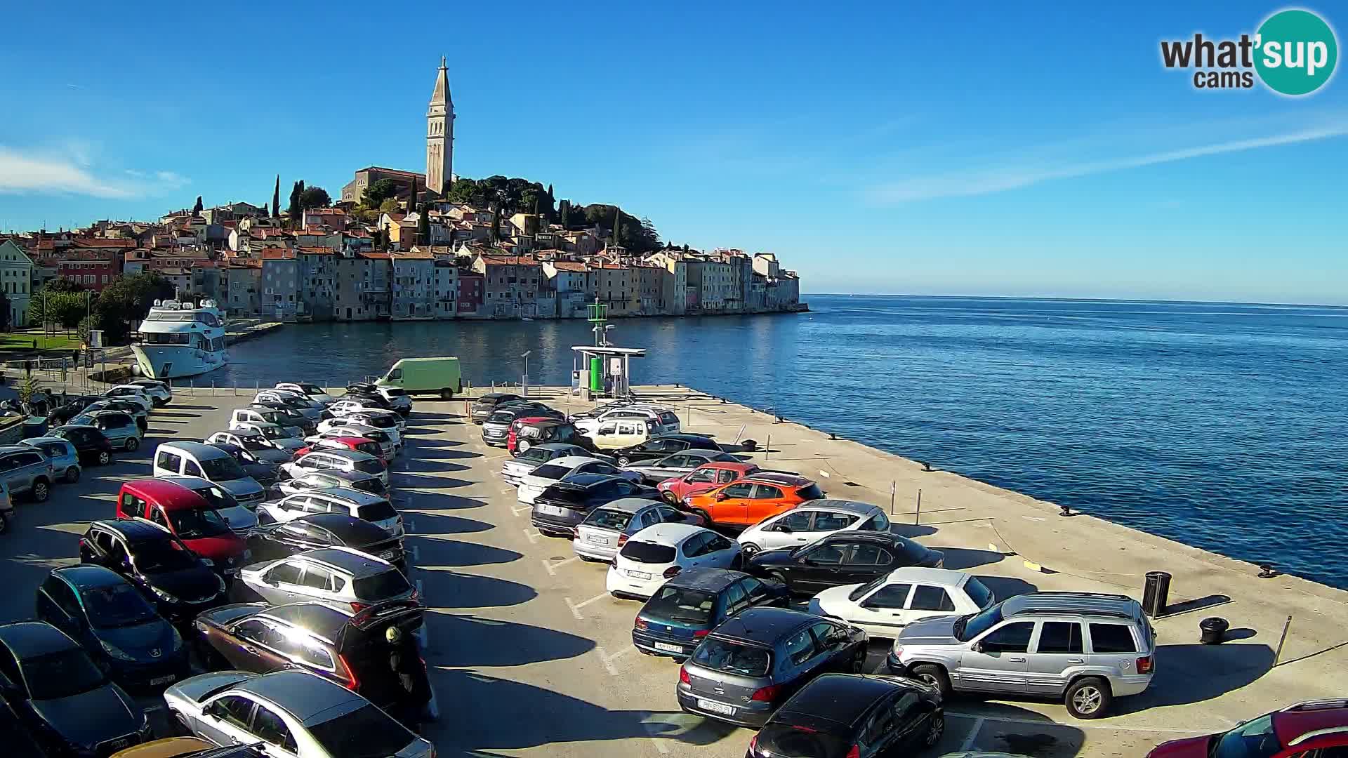 Spletna kamera Rovinj panorama mesta | Istra