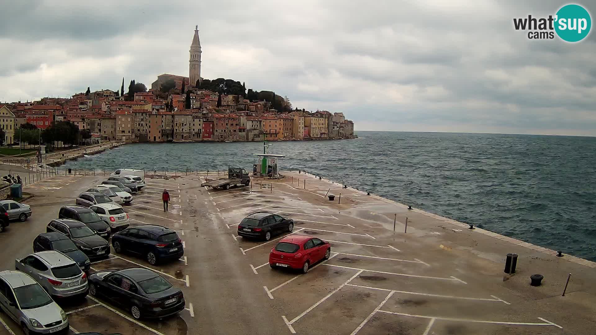 Spletna kamera Rovinj panorama mesta | Istra