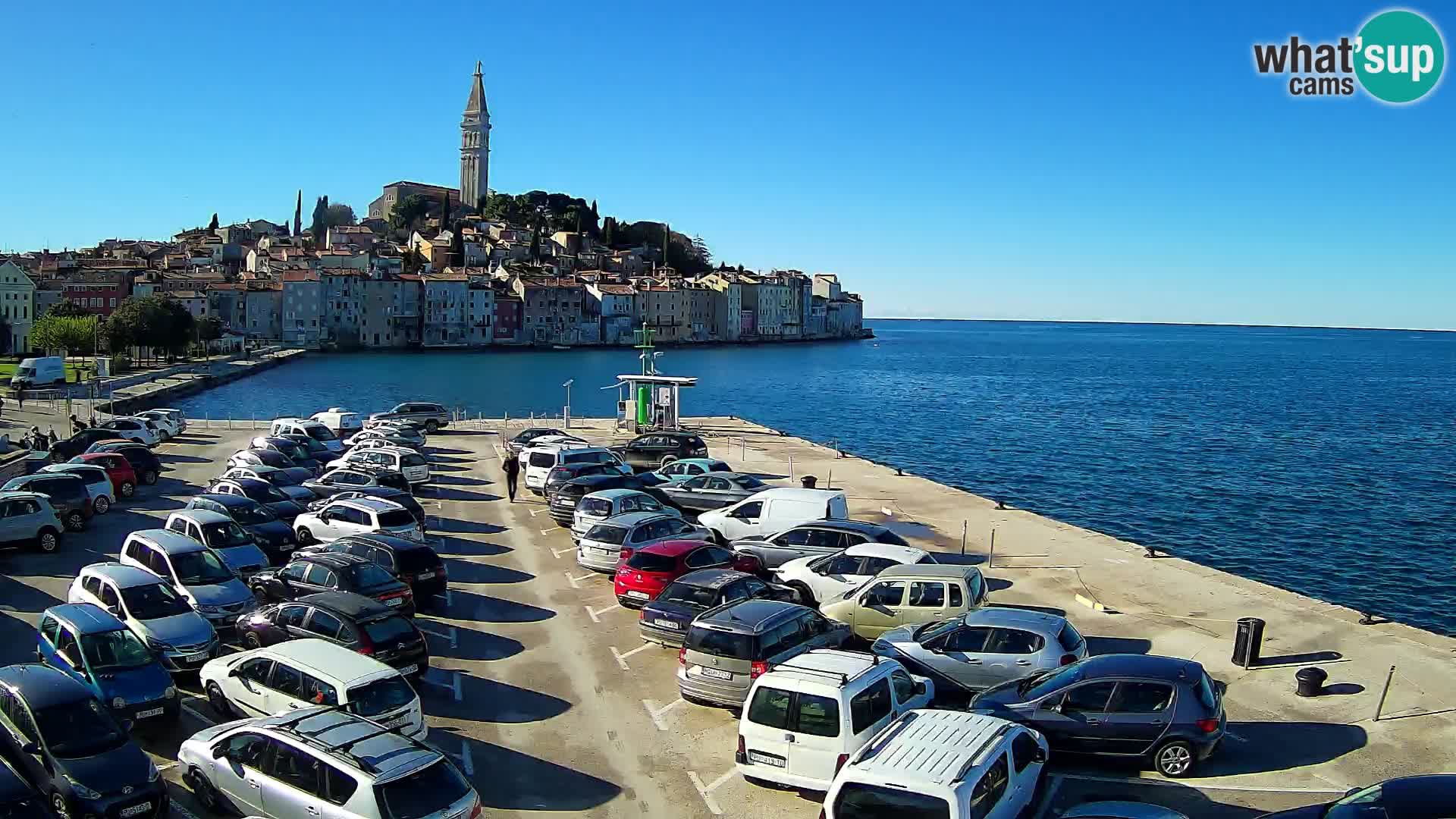 Spletna kamera Rovinj panorama mesta | Istra