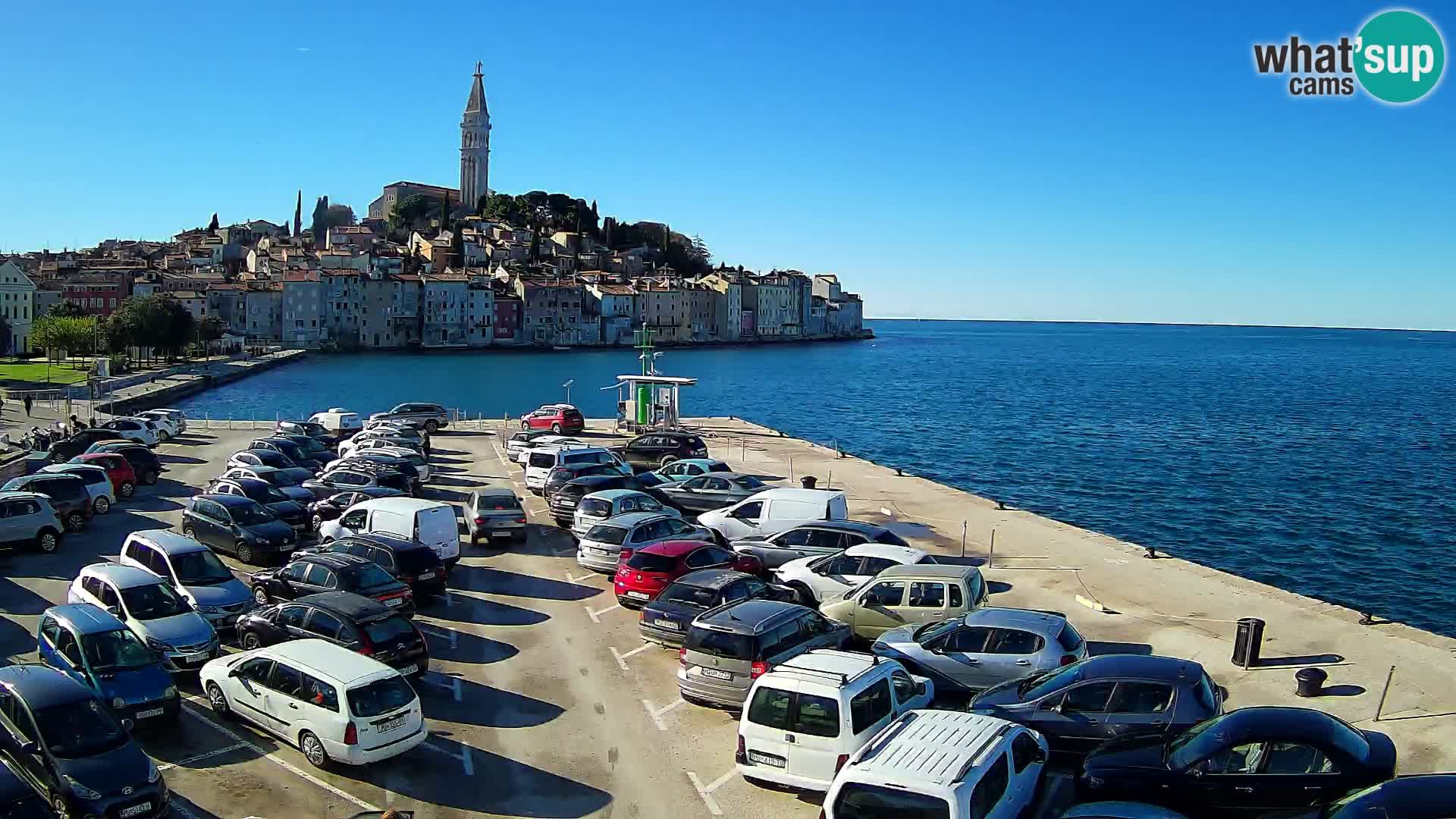 Spletna kamera Rovinj panorama mesta | Istra