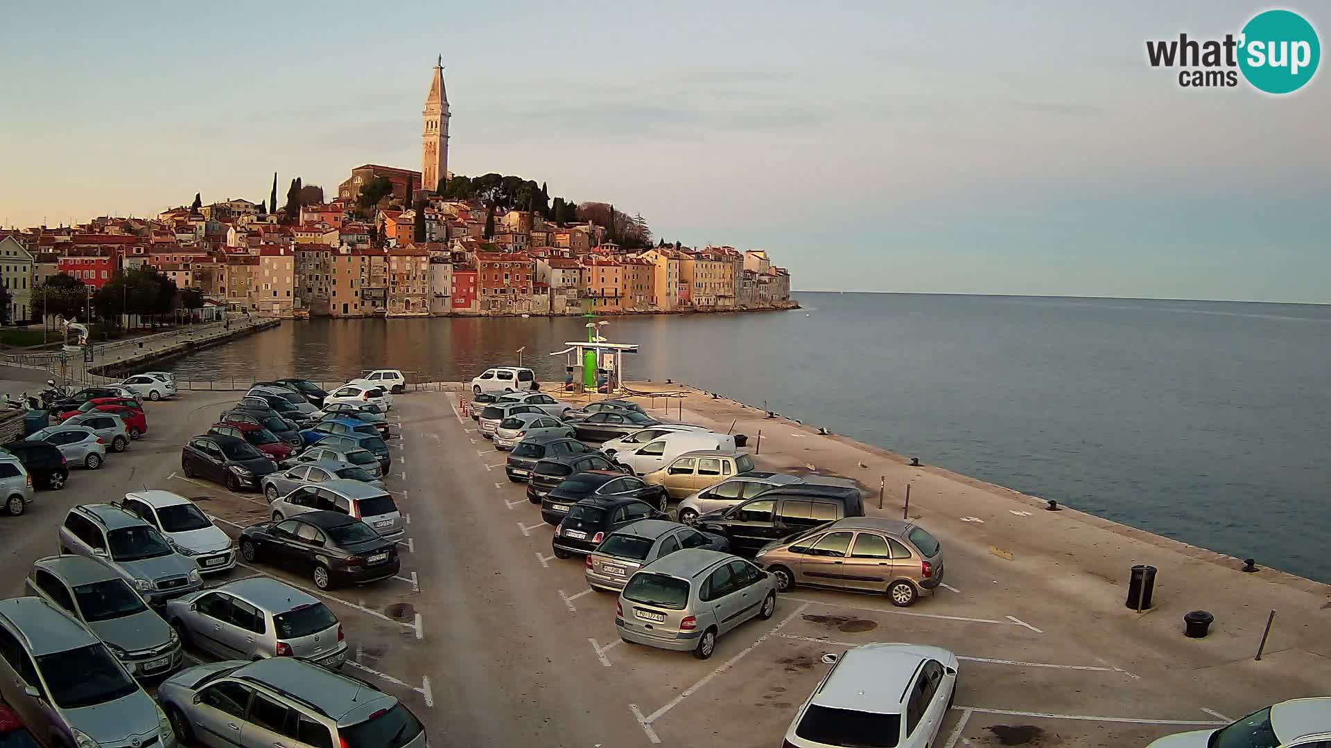 Spletna kamera Rovinj – panorama mesta