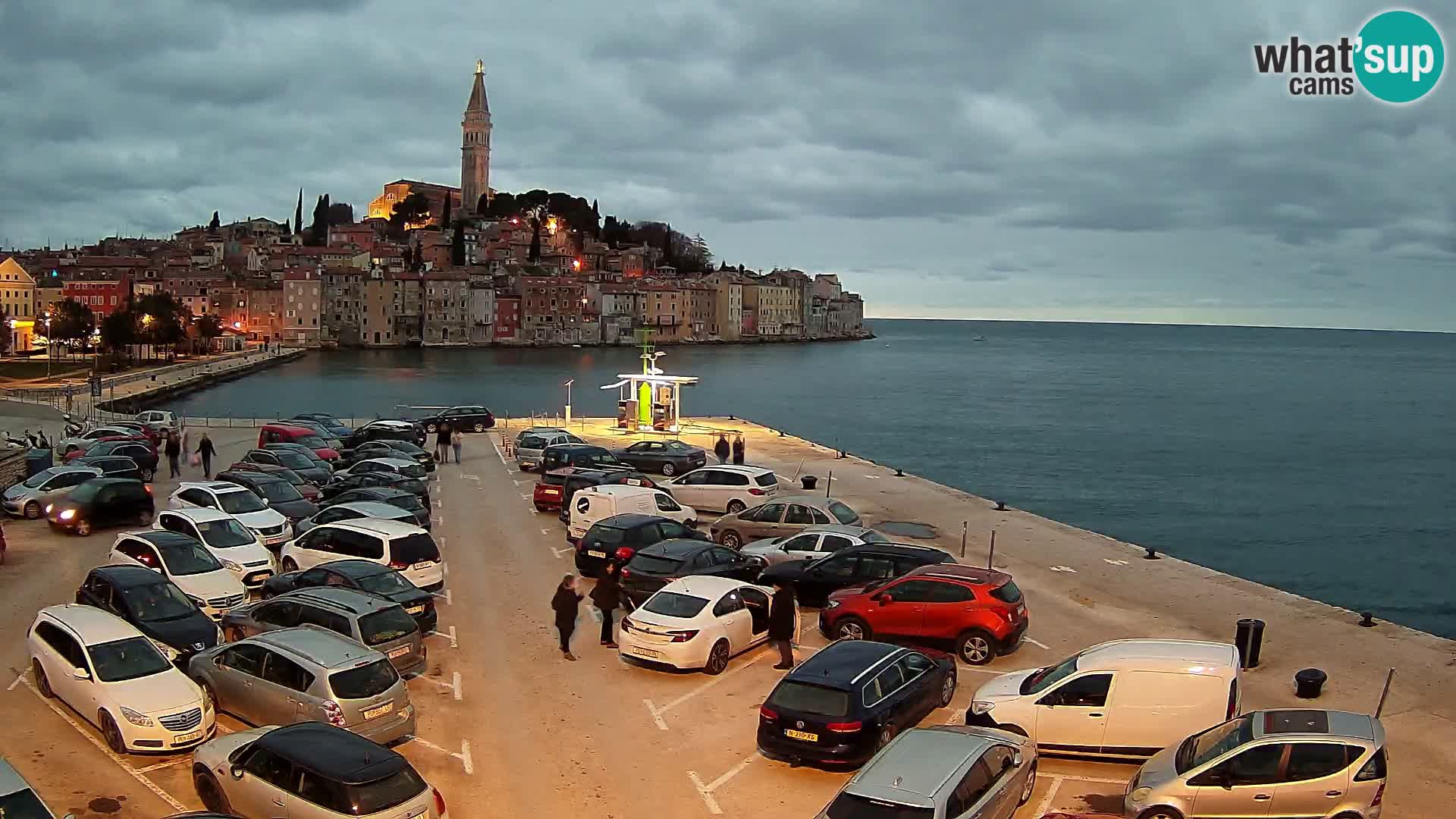 Spletna kamera Rovinj panorama mesta | Istra