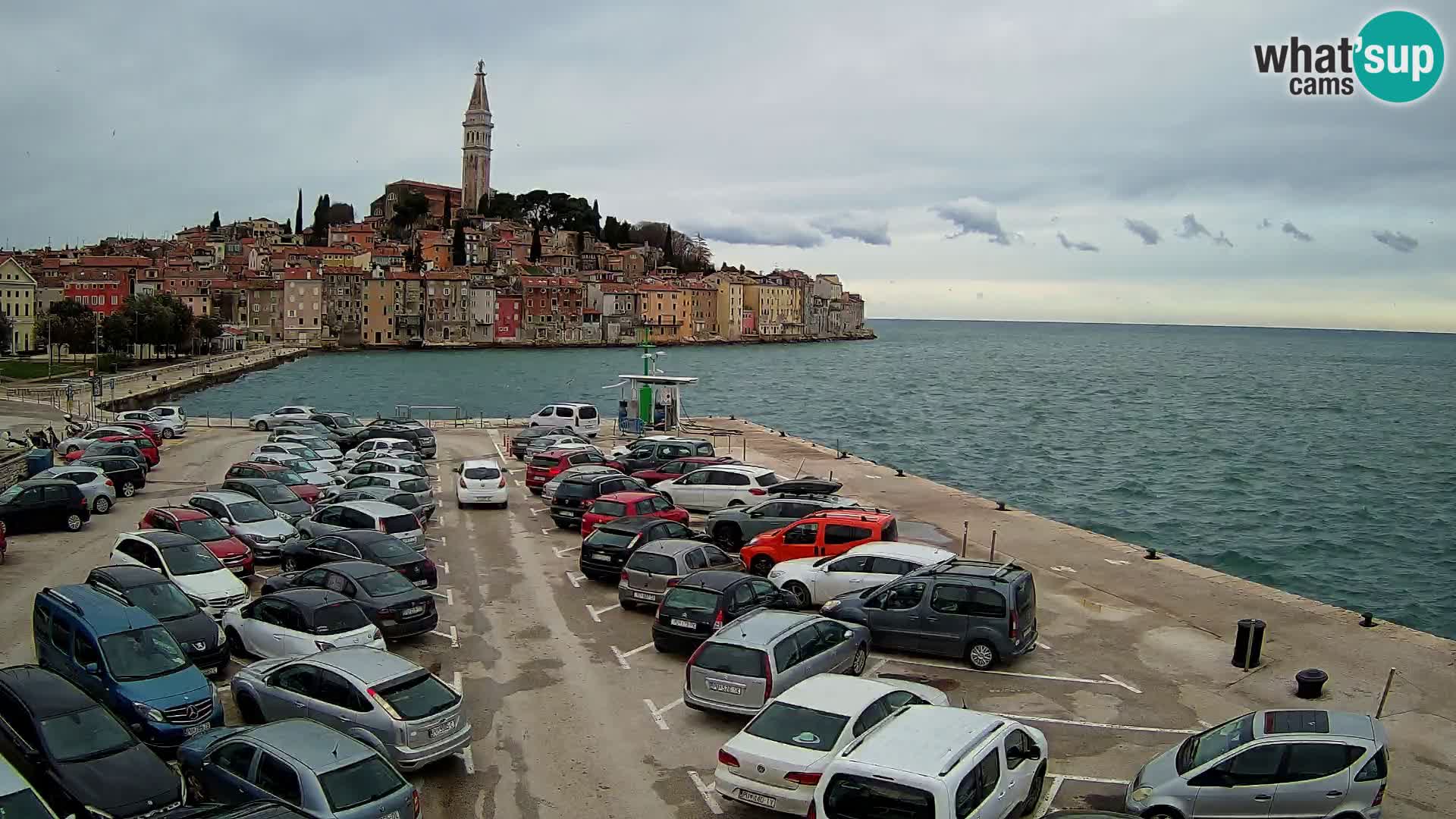 Spletna kamera Rovinj panorama mesta | Istra