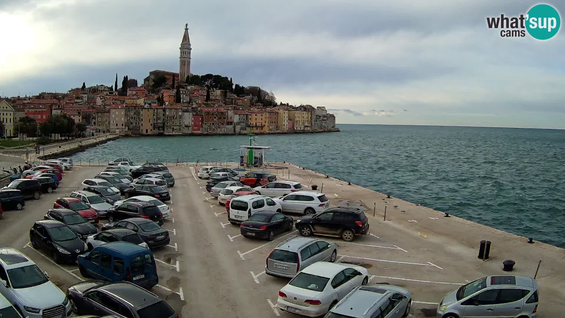 Spletna kamera Rovinj panorama mesta | Istra