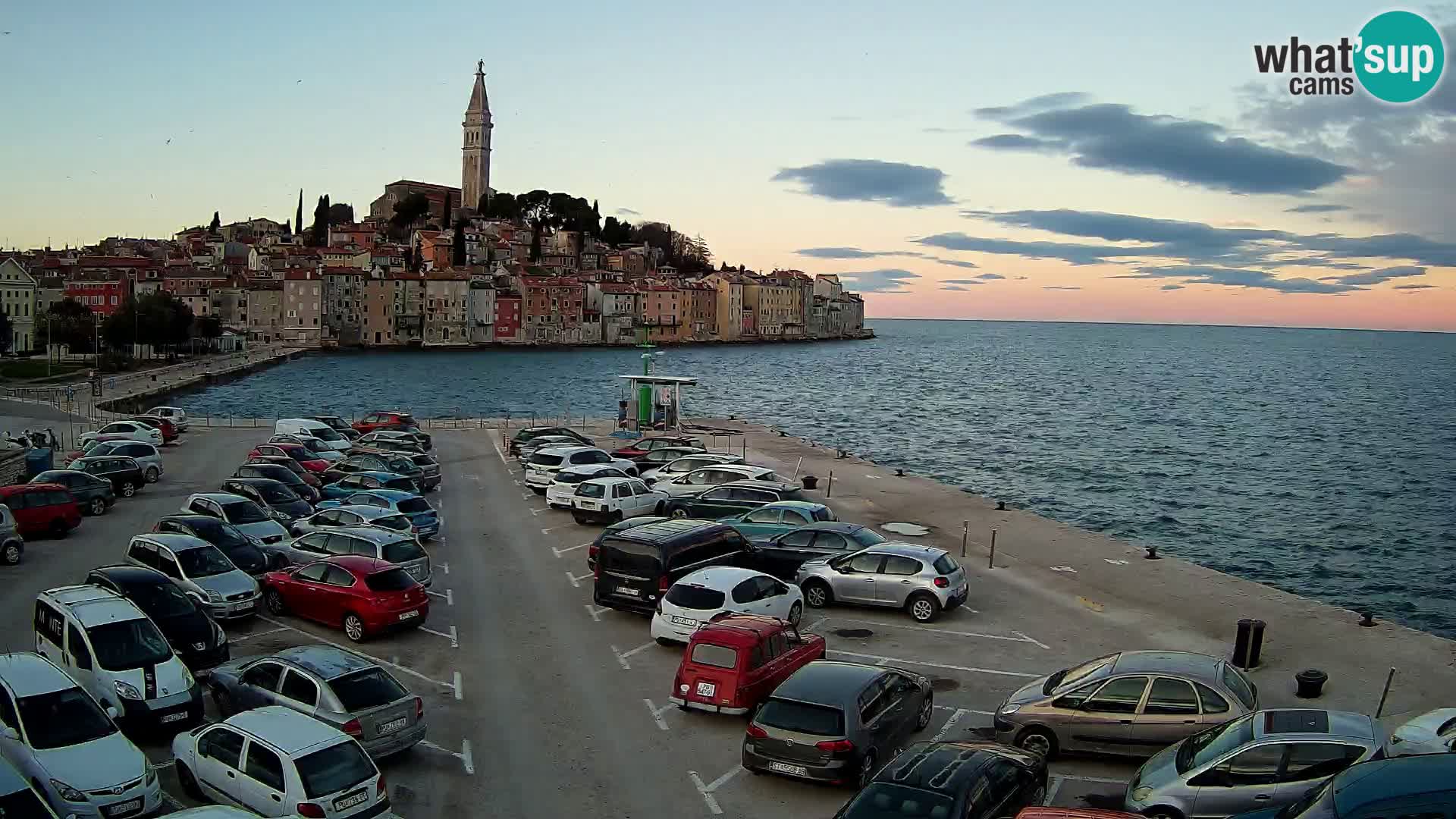 Spletna kamera Rovinj panorama mesta | Istra