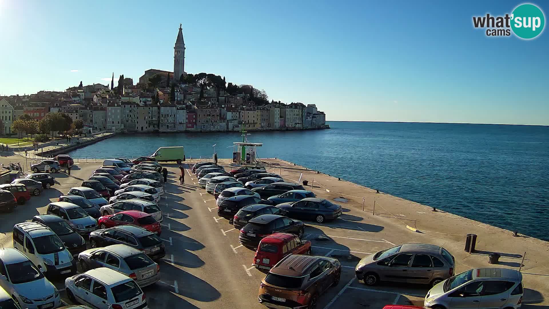 Spletna kamera Rovinj panorama mesta | Istra