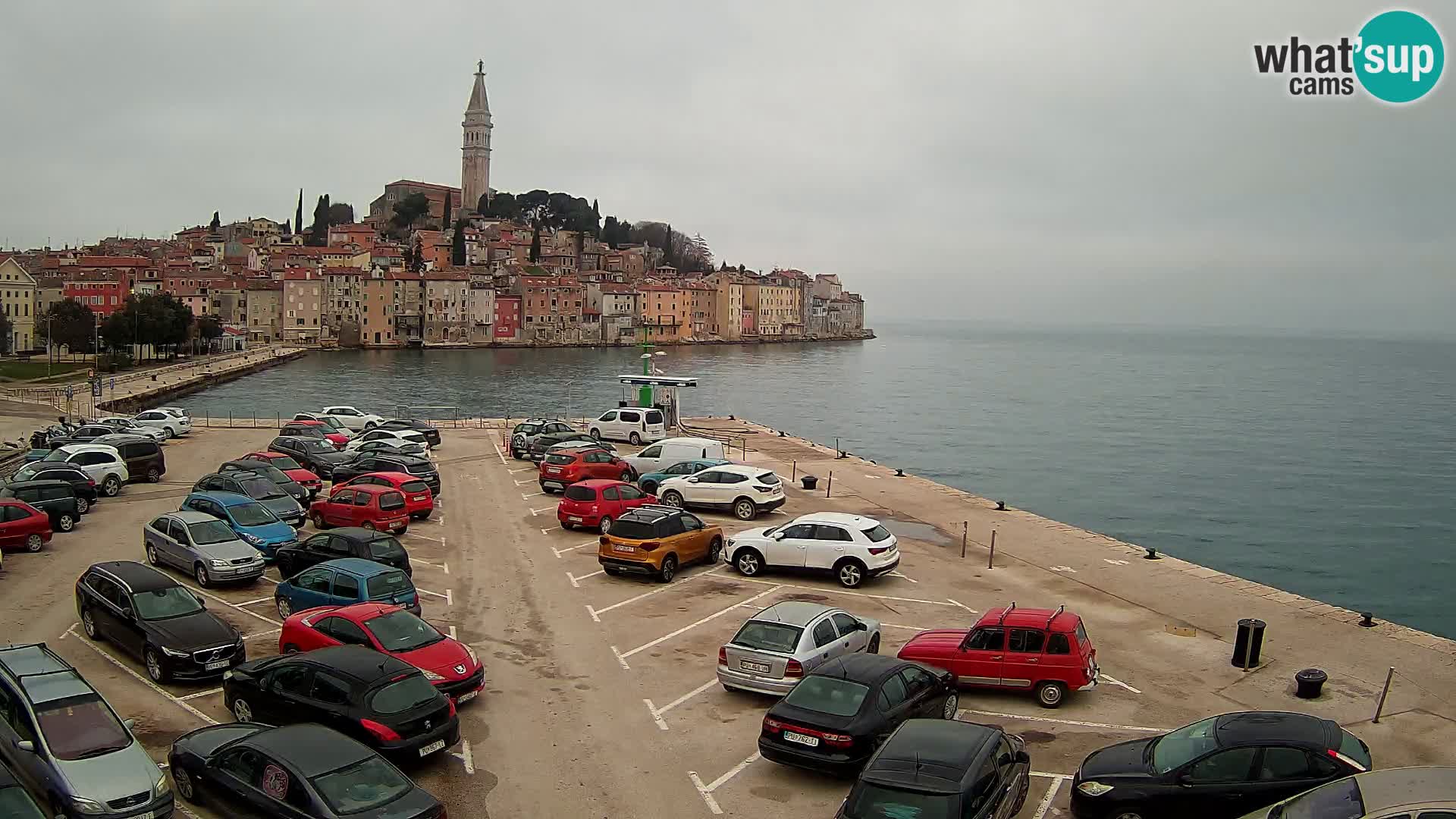 Spletna kamera Rovinj panorama mesta | Istra