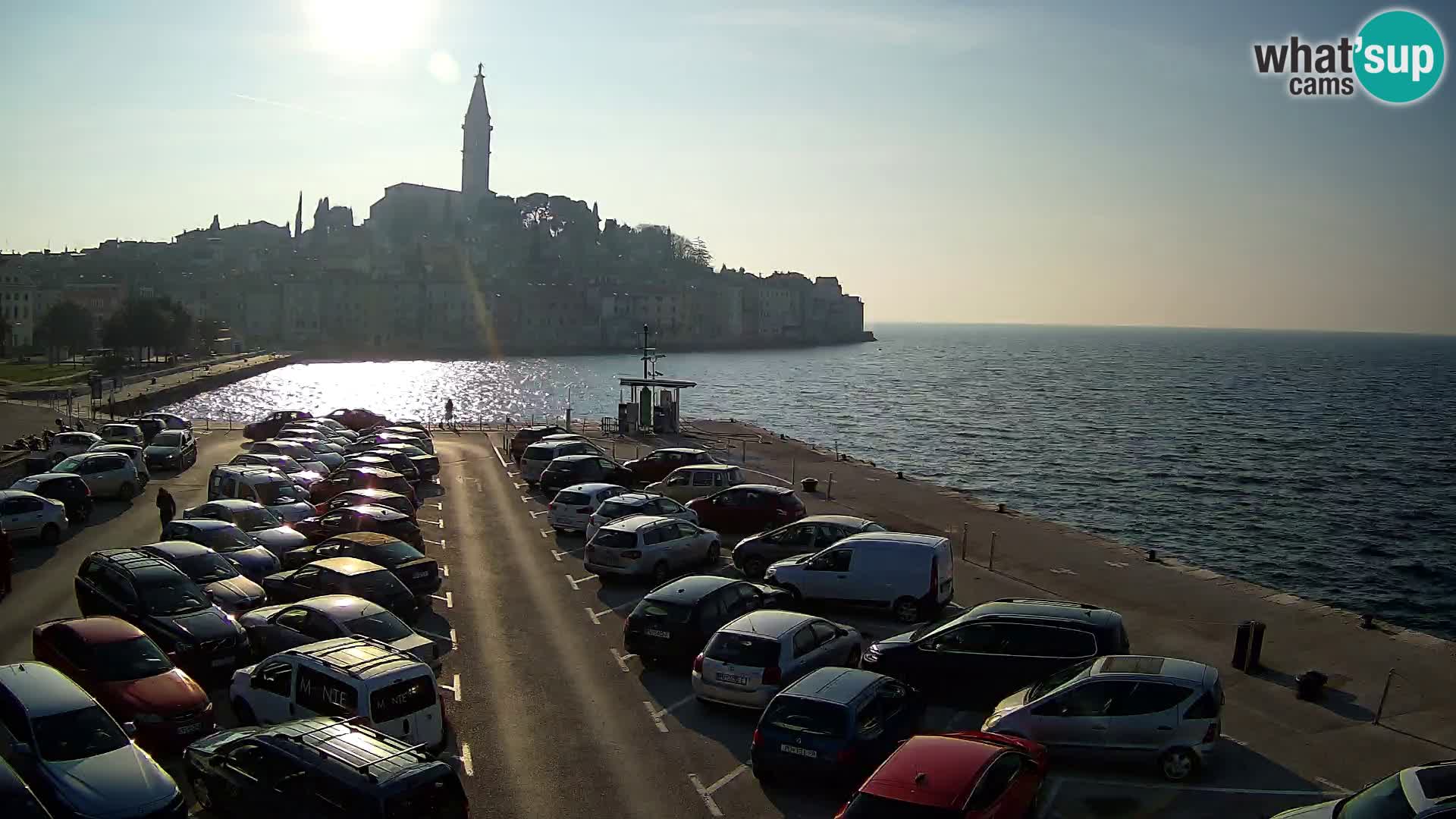 Spletna kamera Rovinj panorama mesta | Istra