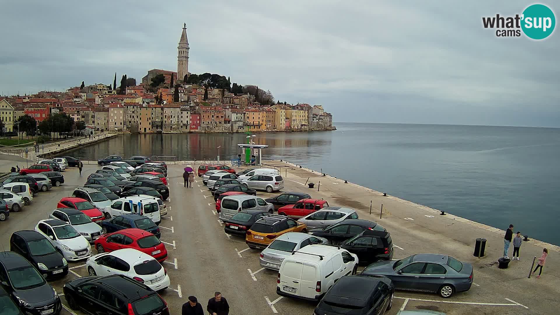 Spletna kamera Rovinj panorama mesta | Istra