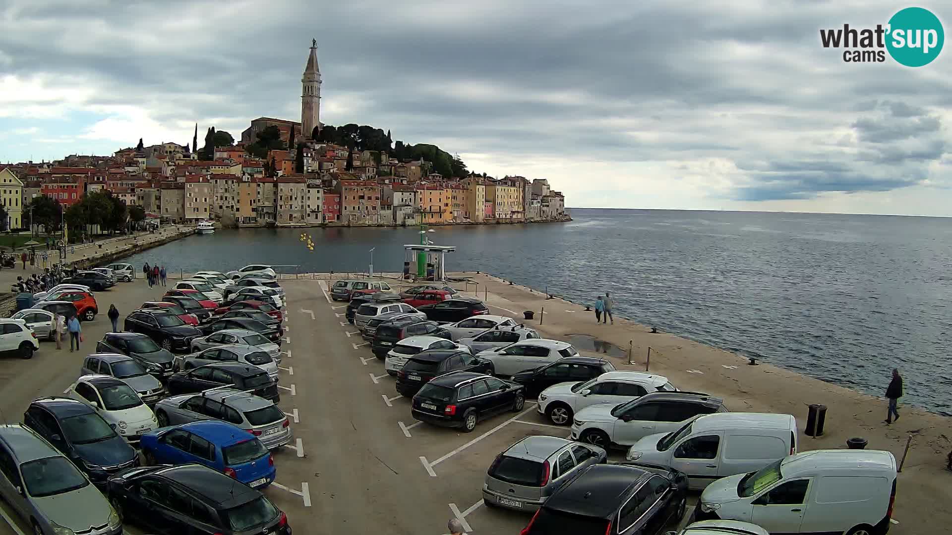 Spletna kamera Rovinj panorama mesta | Istra