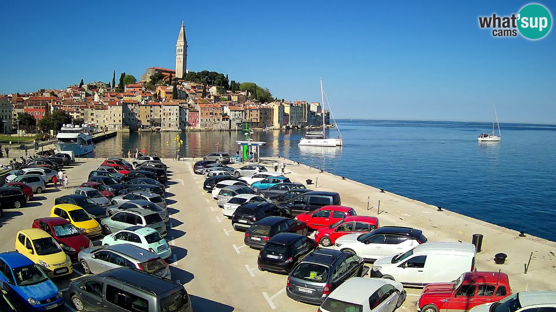 Spletna kamera Rovinj panorama mesta | Istra