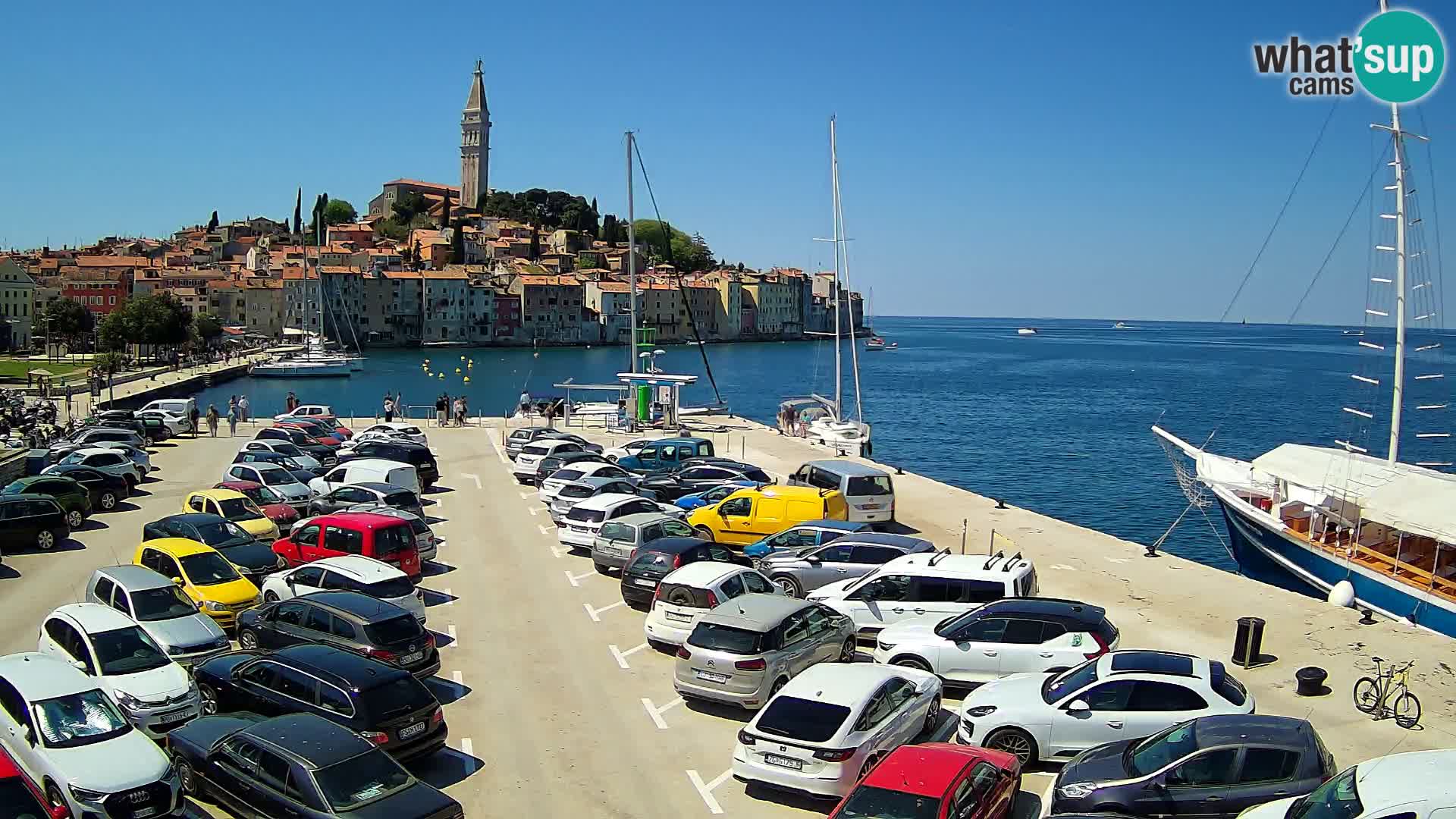 Spletna kamera Rovinj panorama mesta | Istra