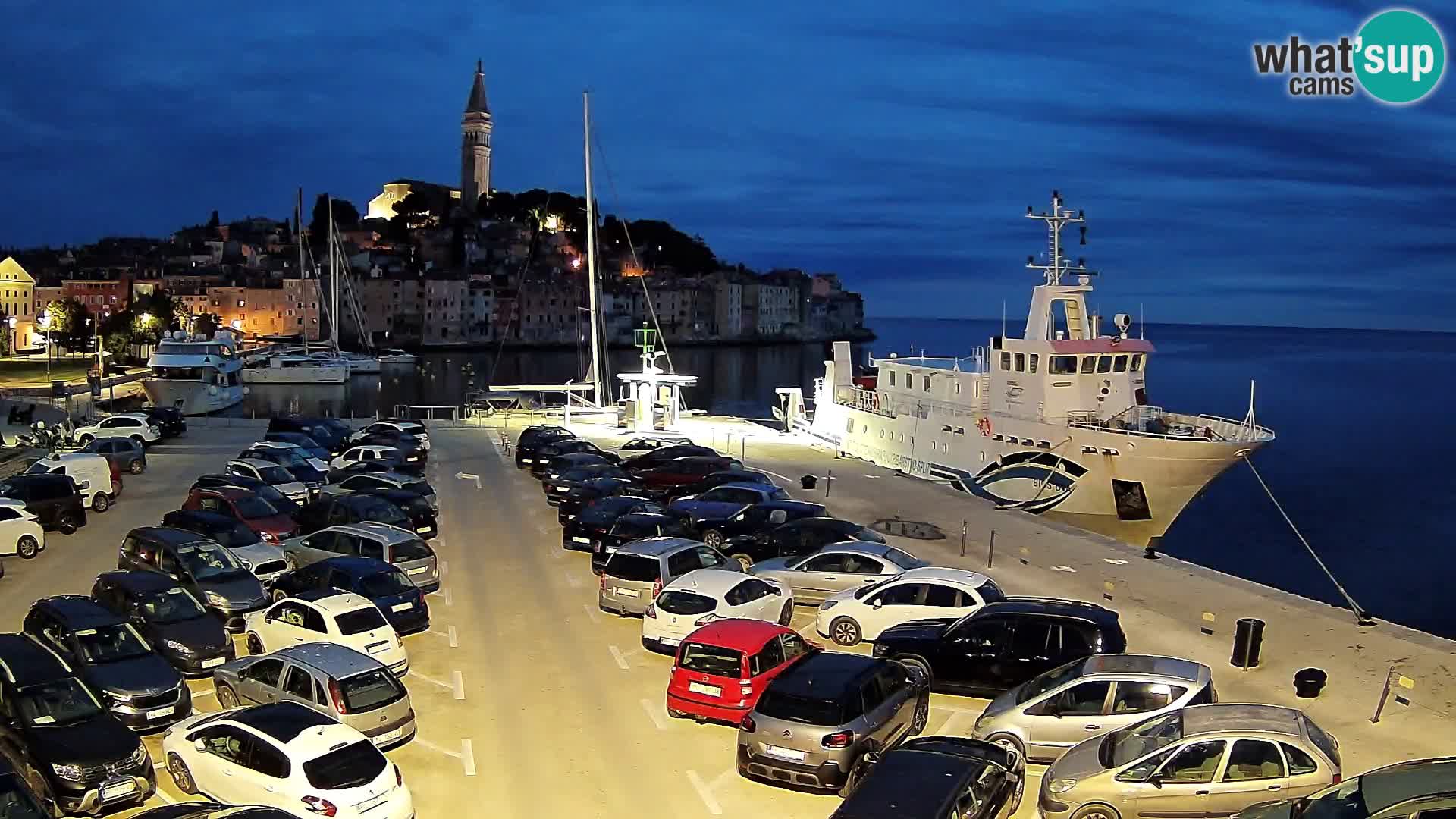 Spletna kamera Rovinj panorama mesta | Istra