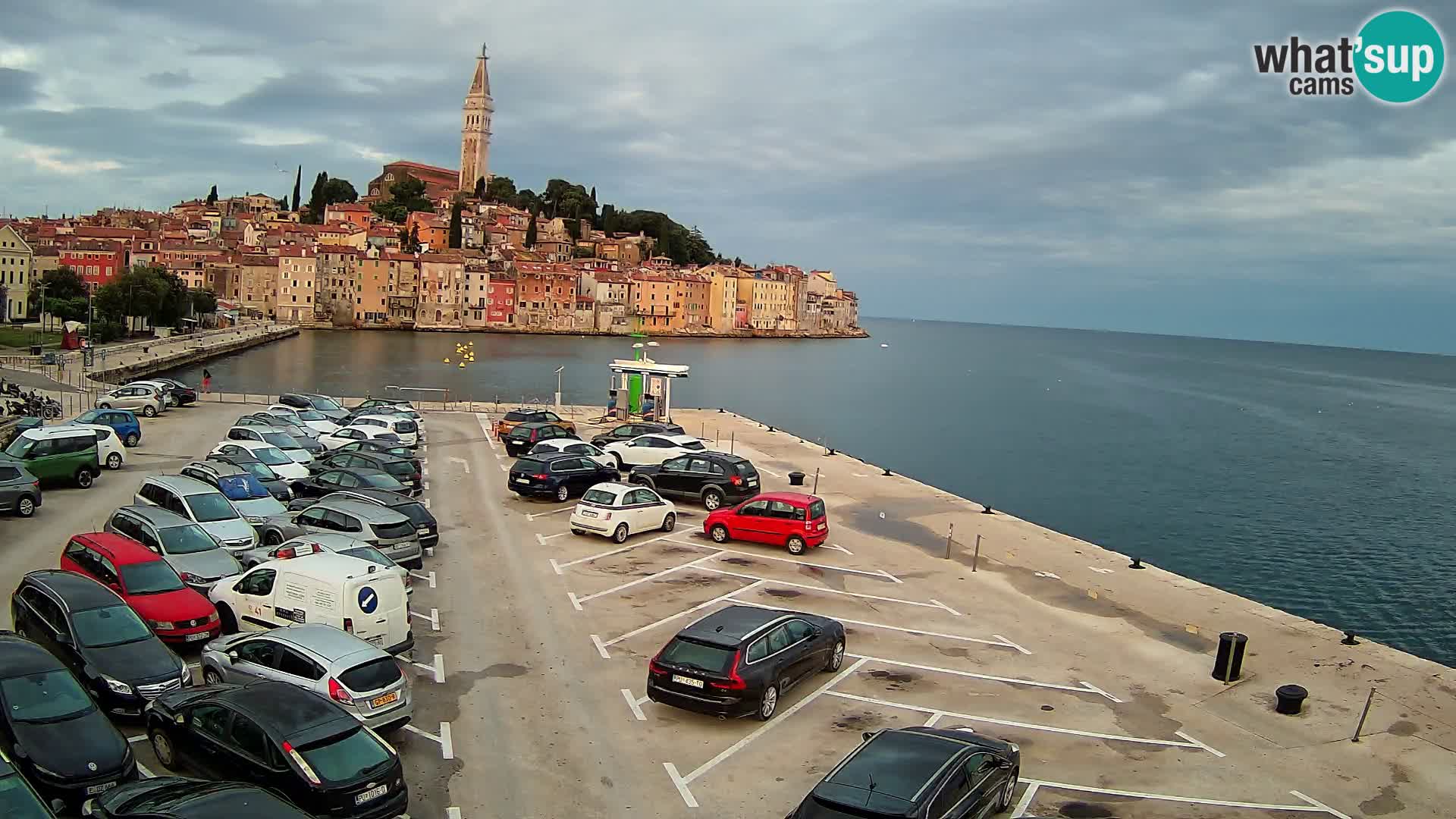 Spletna kamera Rovinj panorama mesta | Istra