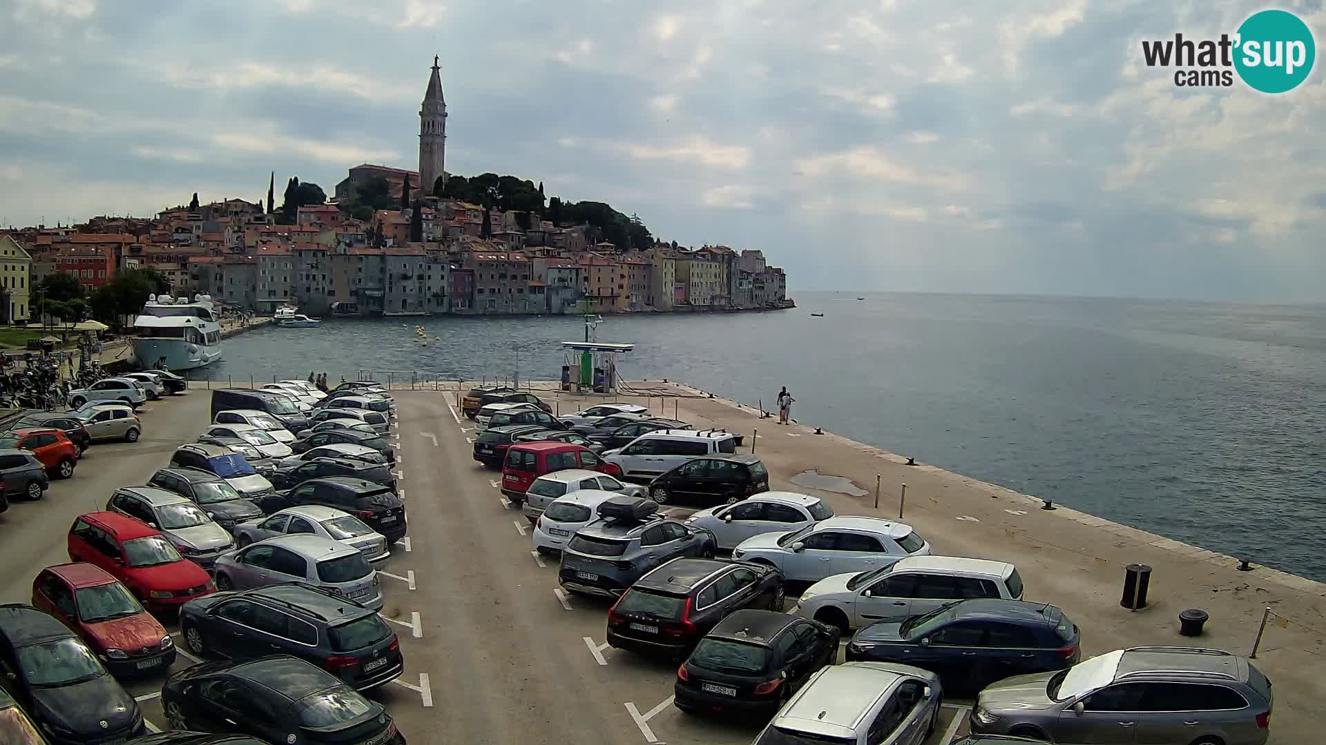 Spletna kamera Rovinj panorama mesta | Istra