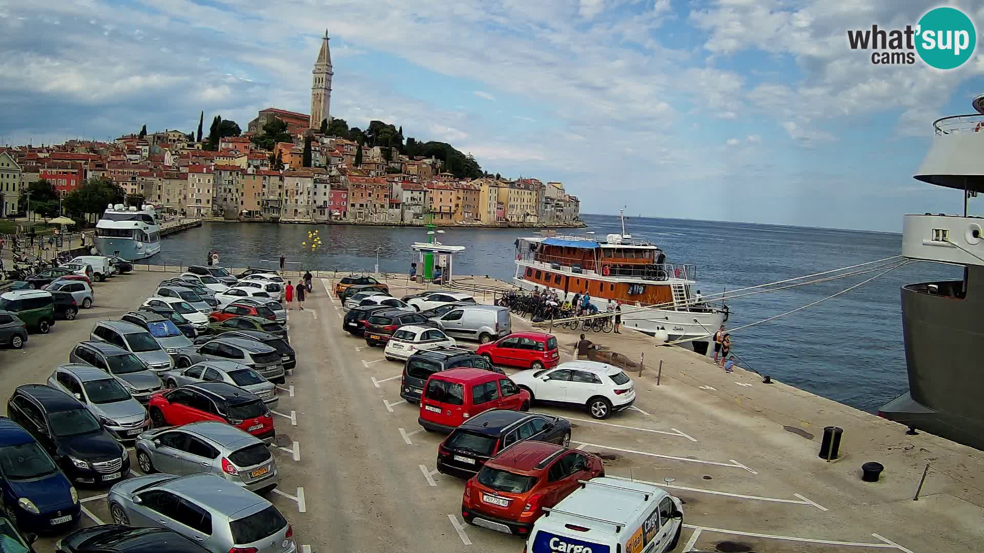 Spletna kamera Rovinj panorama mesta | Istra