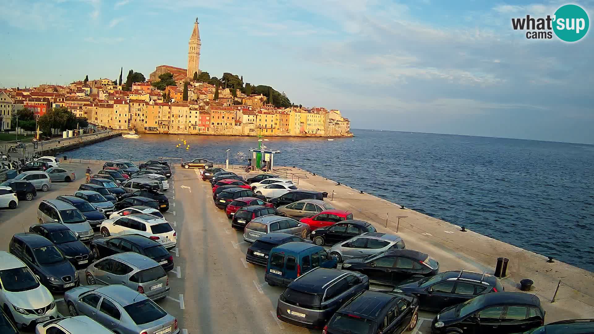 Spletna kamera Rovinj panorama mesta | Istra