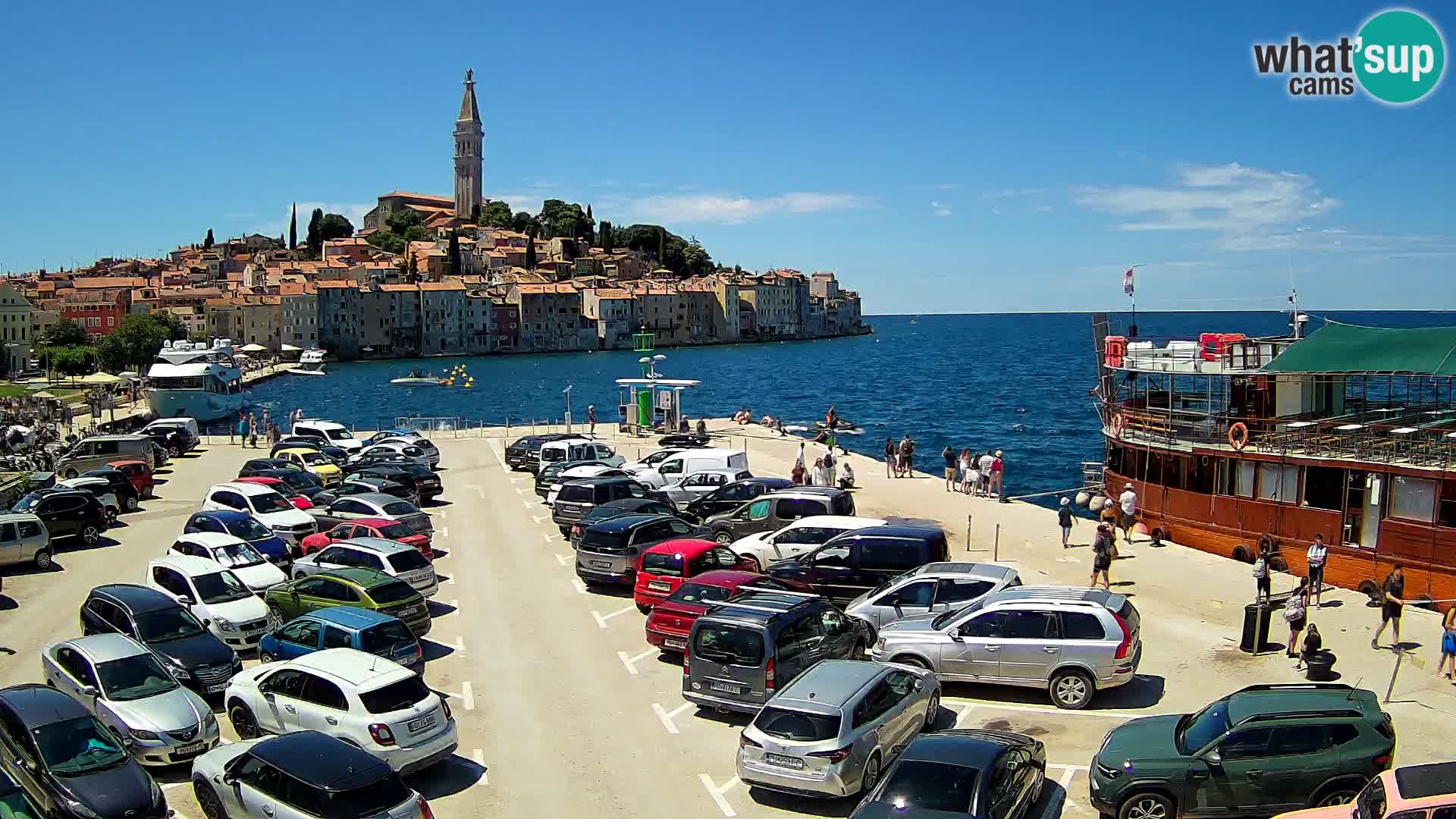 Spletna kamera Rovinj panorama mesta | Istra