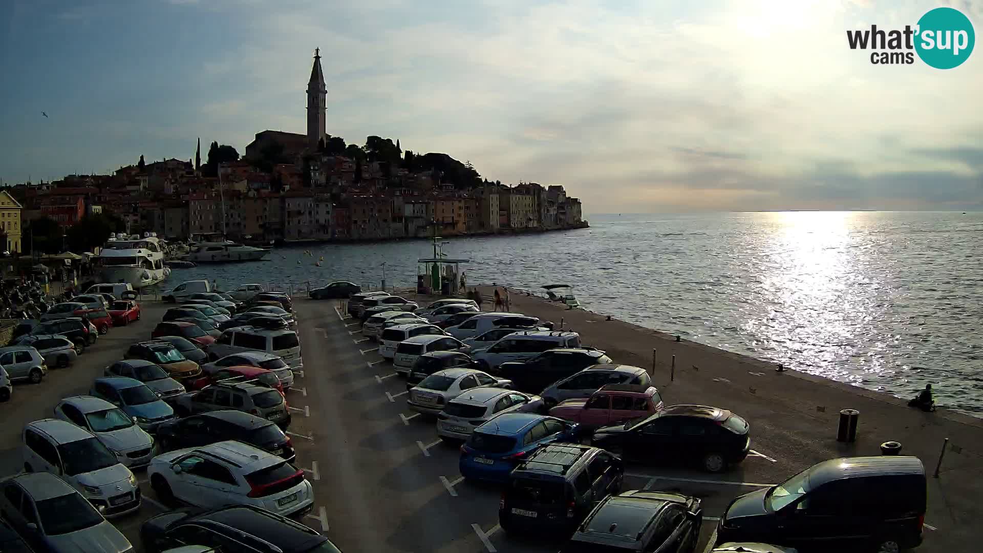 Spletna kamera Rovinj panorama mesta | Istra