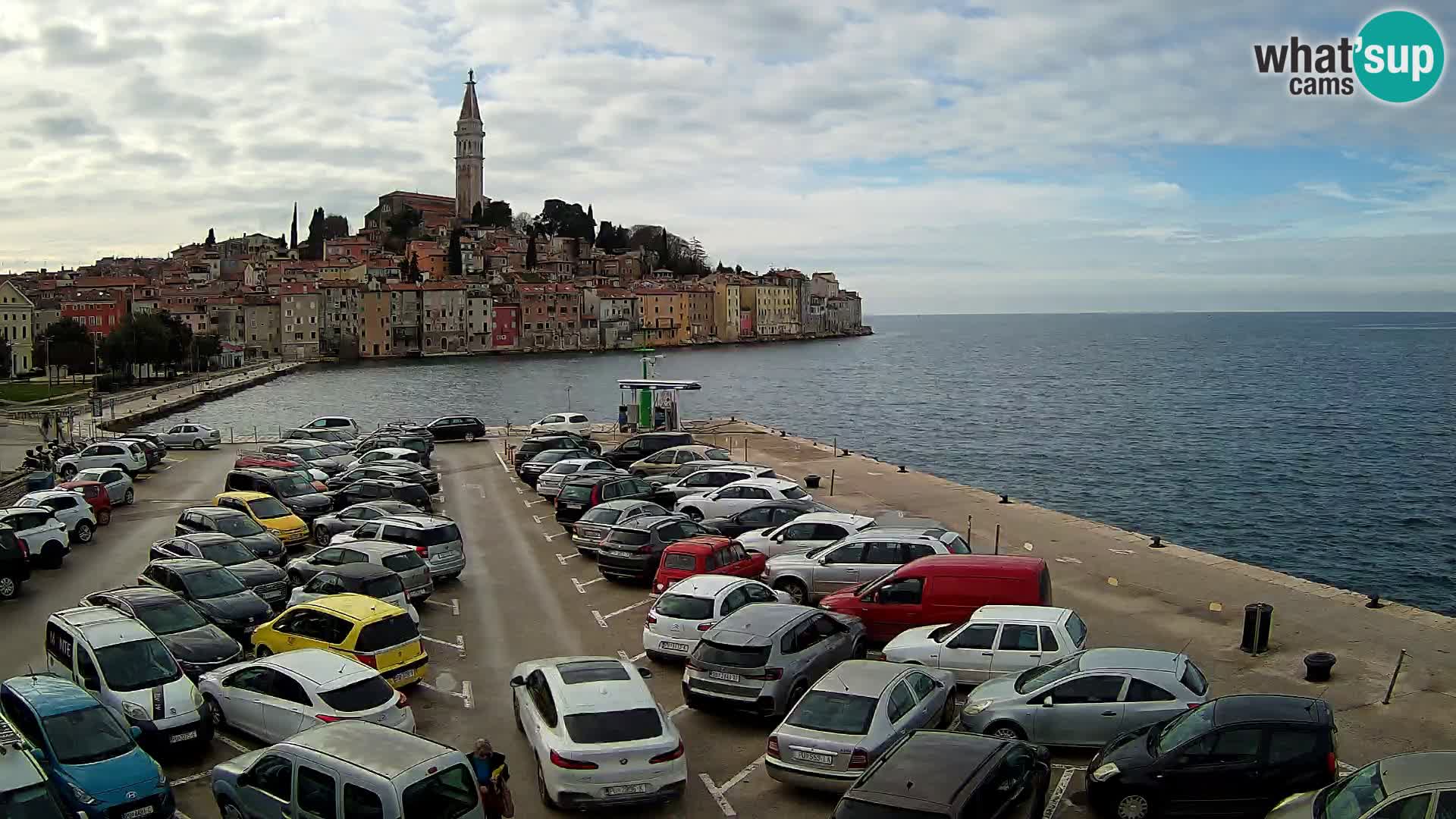 Spletna kamera Rovinj panorama mesta | Istra