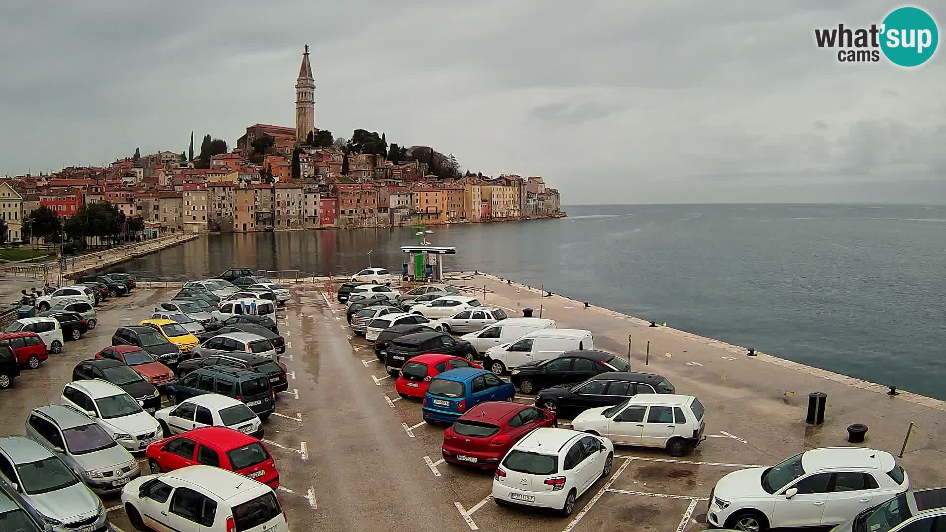 Spletna kamera Rovinj panorama mesta | Istra
