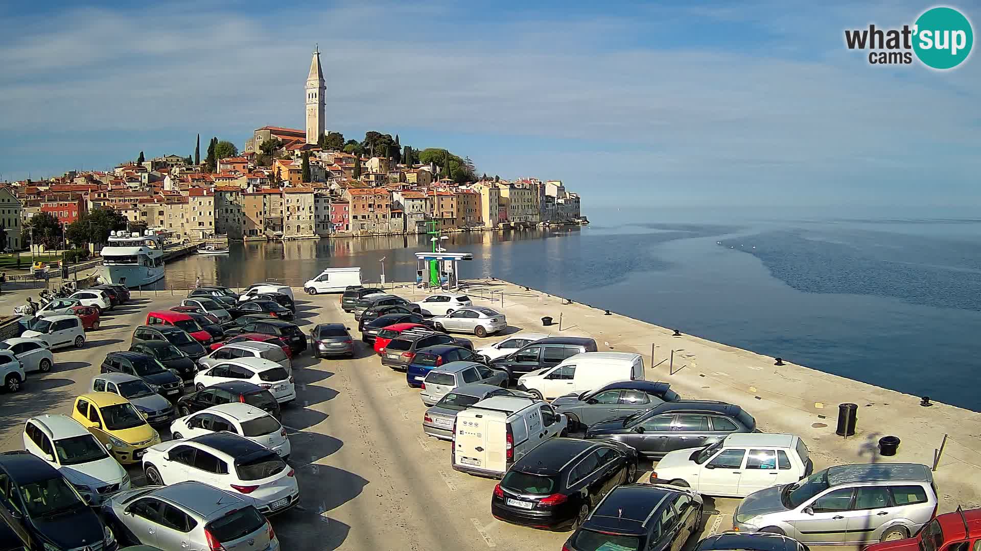 Spletna kamera Rovinj panorama mesta | Istra