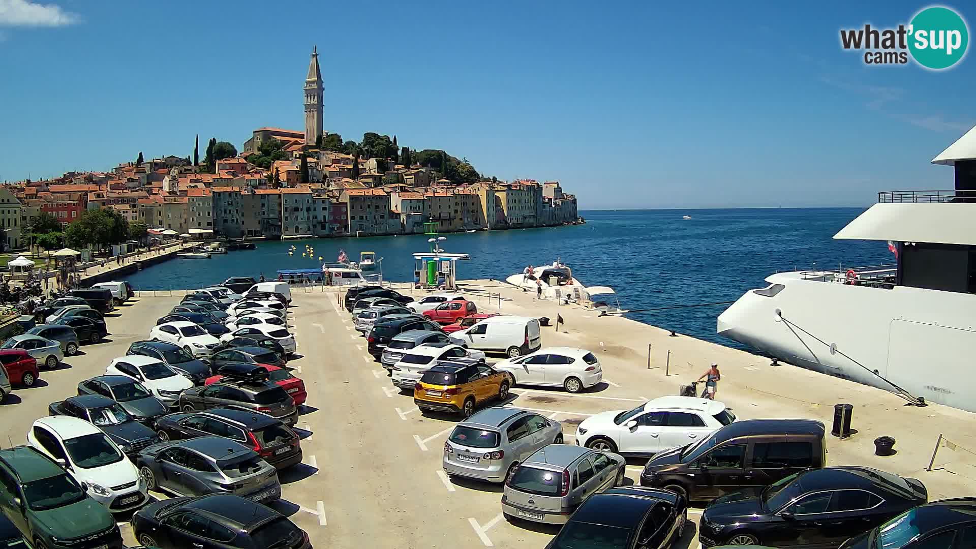 Spletna kamera Rovinj panorama mesta | Istra
