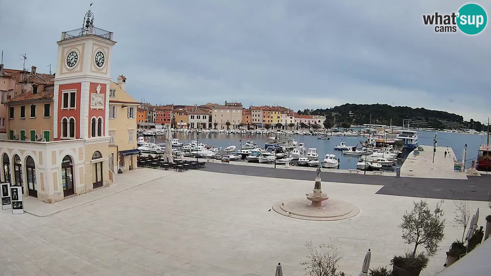 Webcam Rovigno piazza | LIVE cam Piazza centrale Rovigno