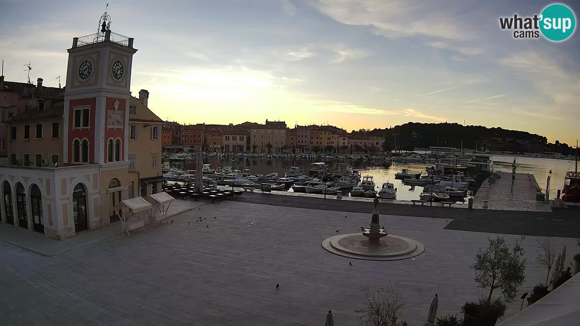 Rovinj spletna kamera trg