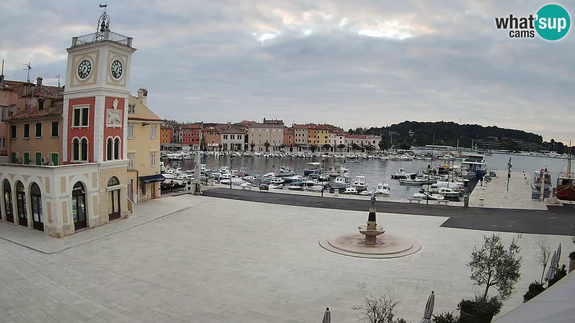 Rovinj spletna kamera trg