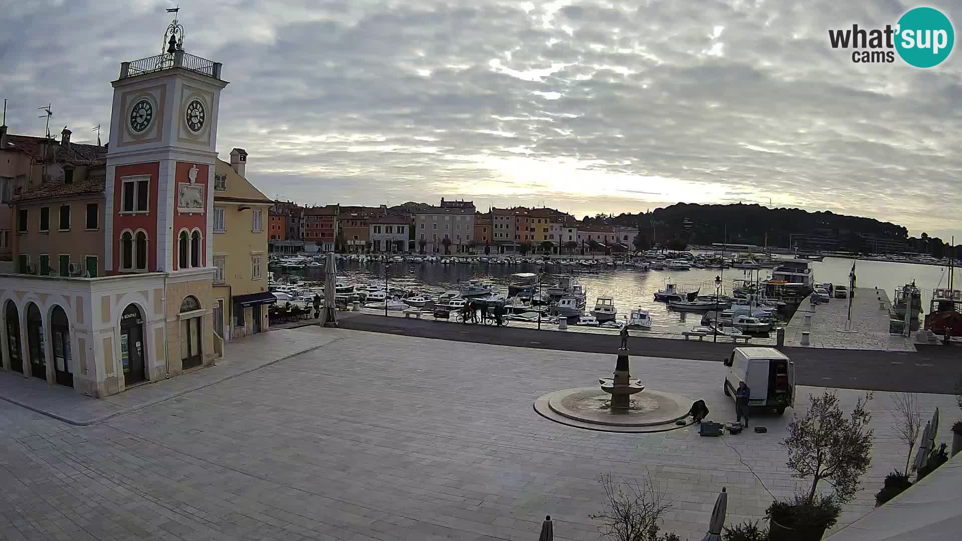 Webcam Rovigno piazza | LIVE cam Piazza centrale Rovigno