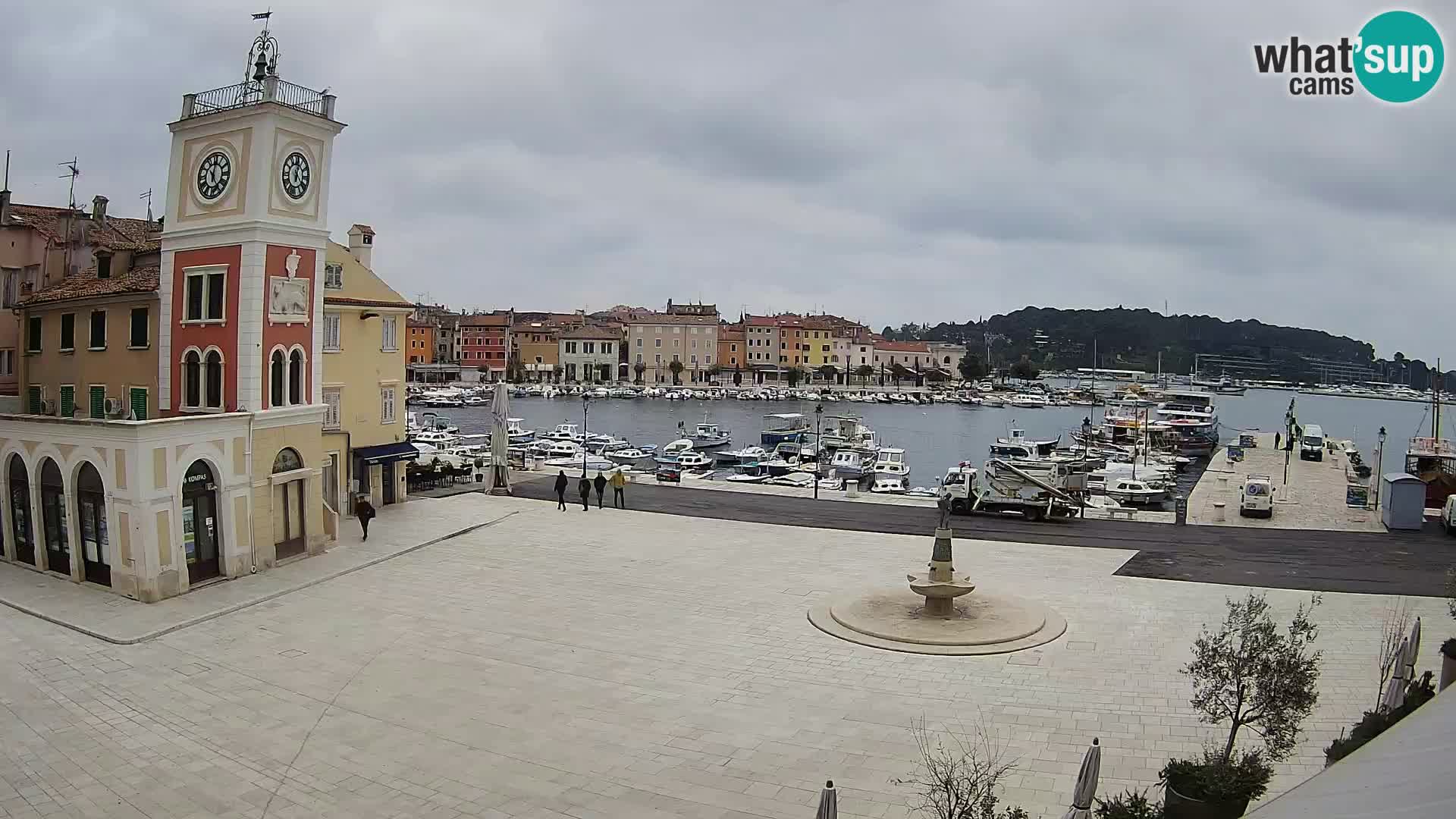 Rovinj spletna kamera trg