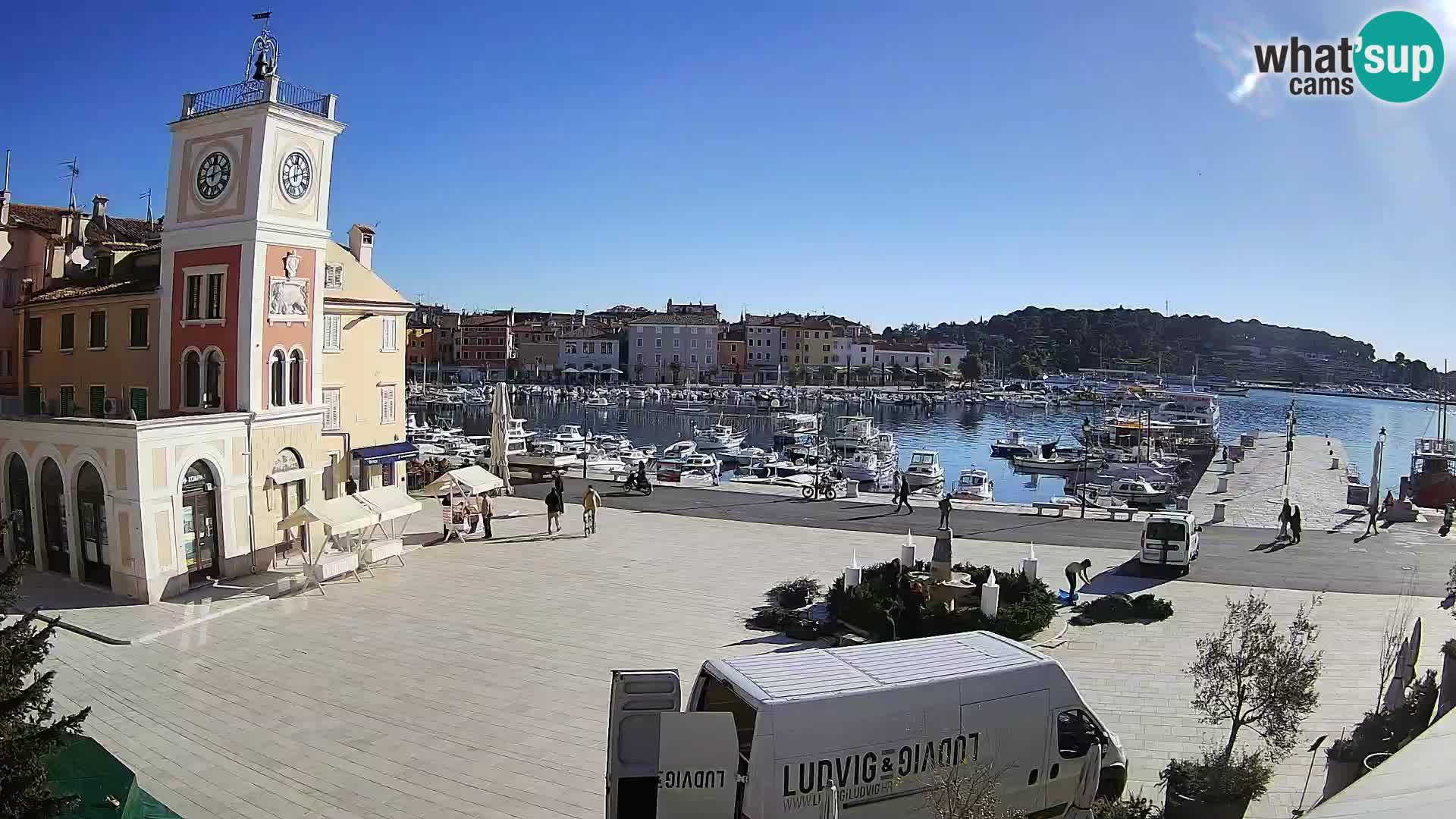 Rovinj spletna kamera trg