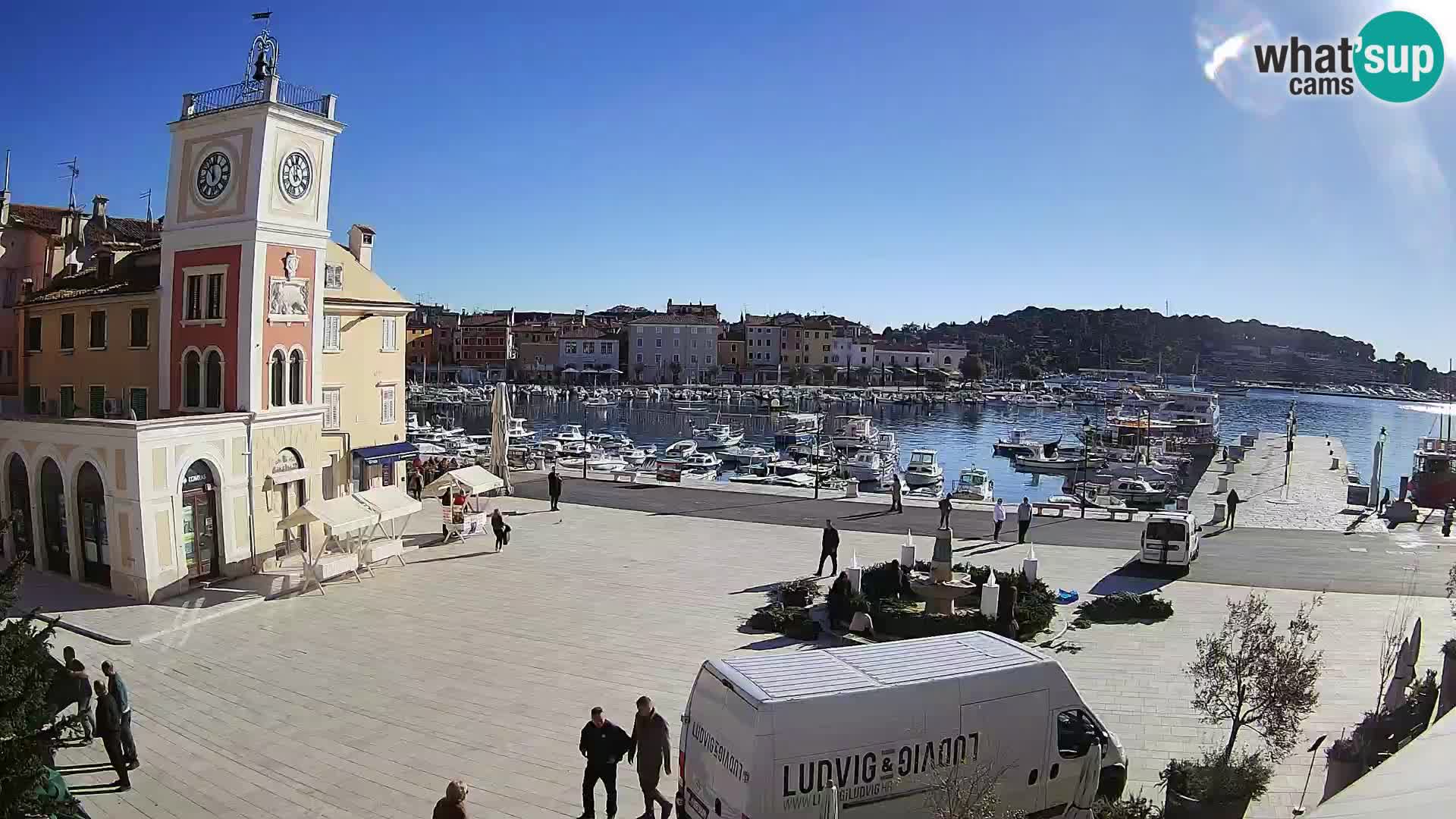 Rovinj spletna kamera trg