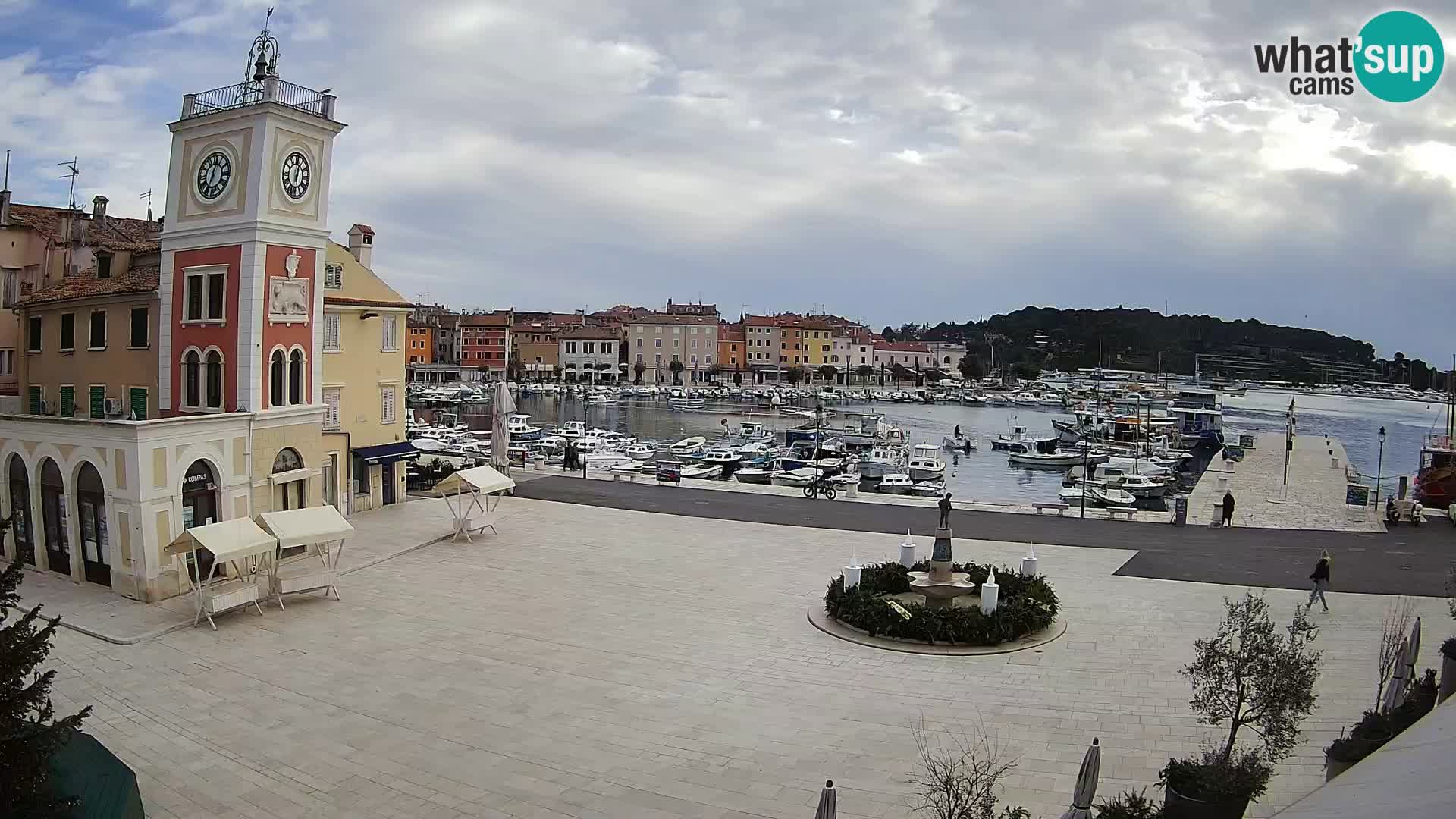 Rovinj spletna kamera trg