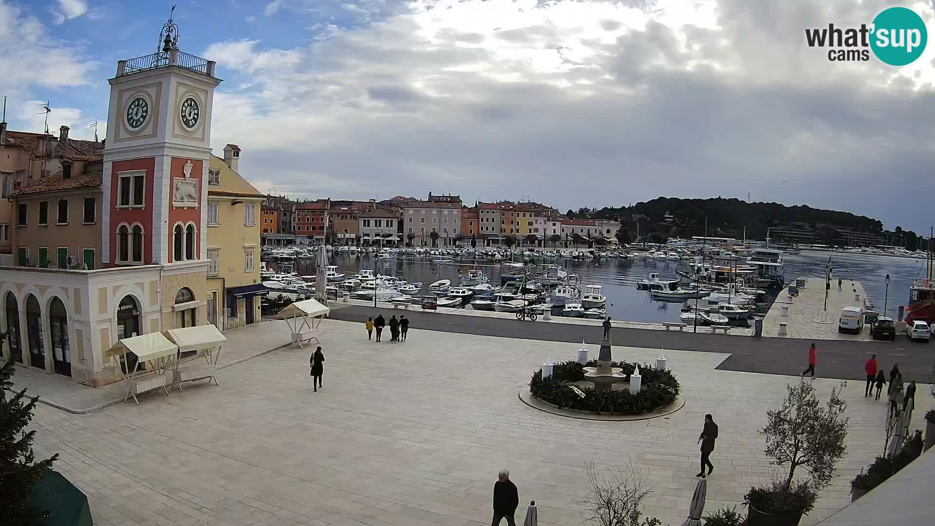 Webcam Rovigno piazza | LIVE cam Piazza centrale Rovigno