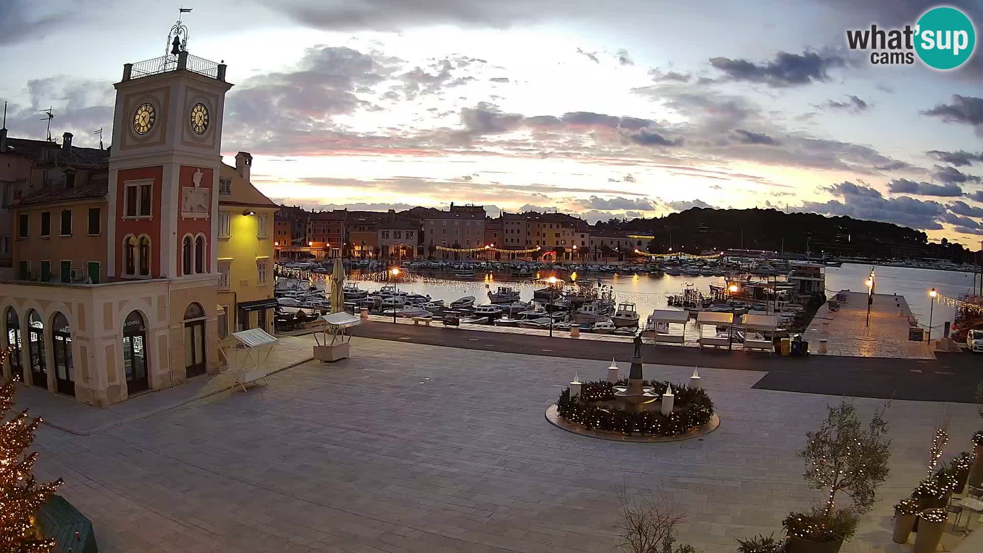 Rovinj spletna kamera trg