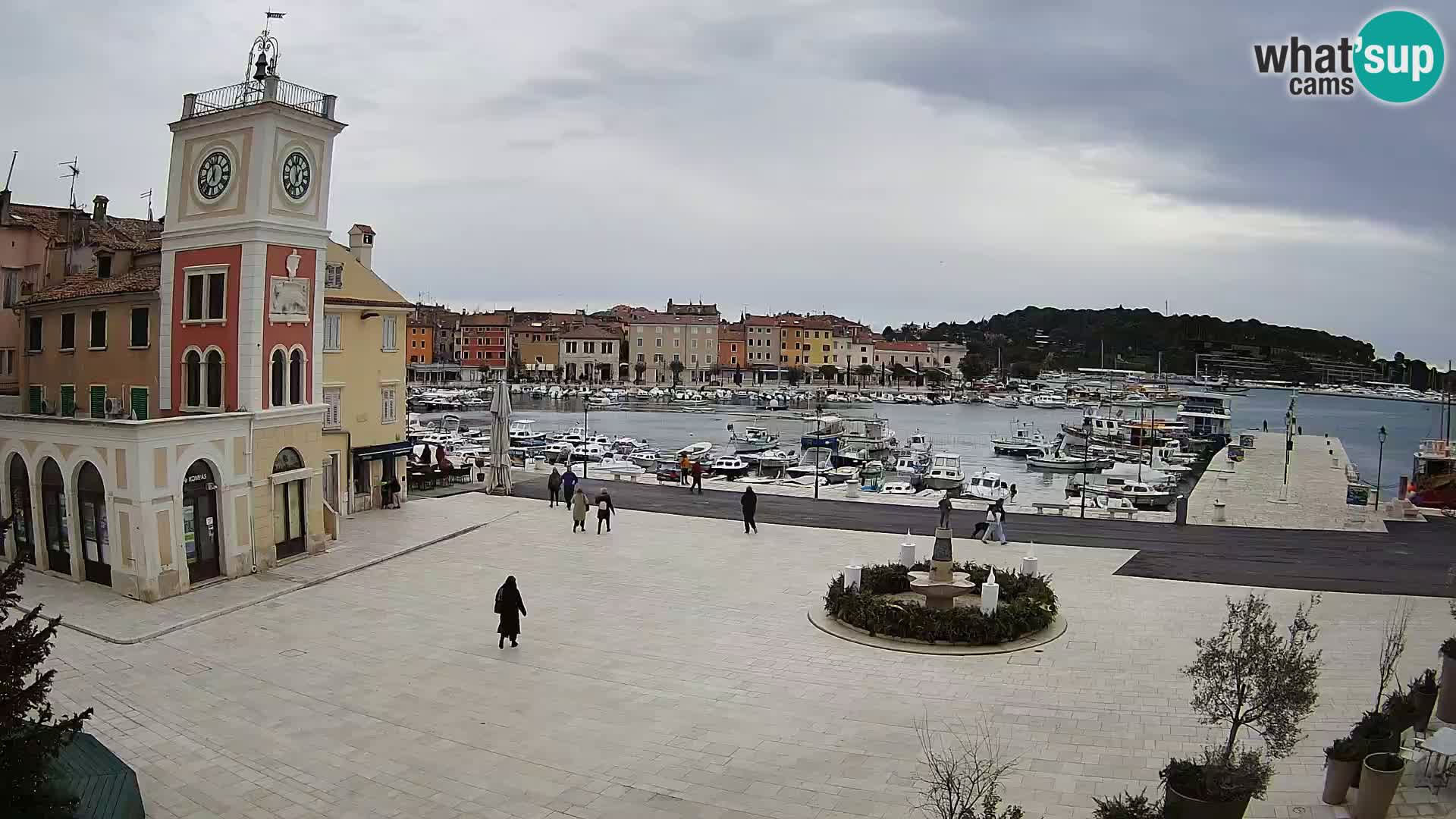 Rovinj spletna kamera trg