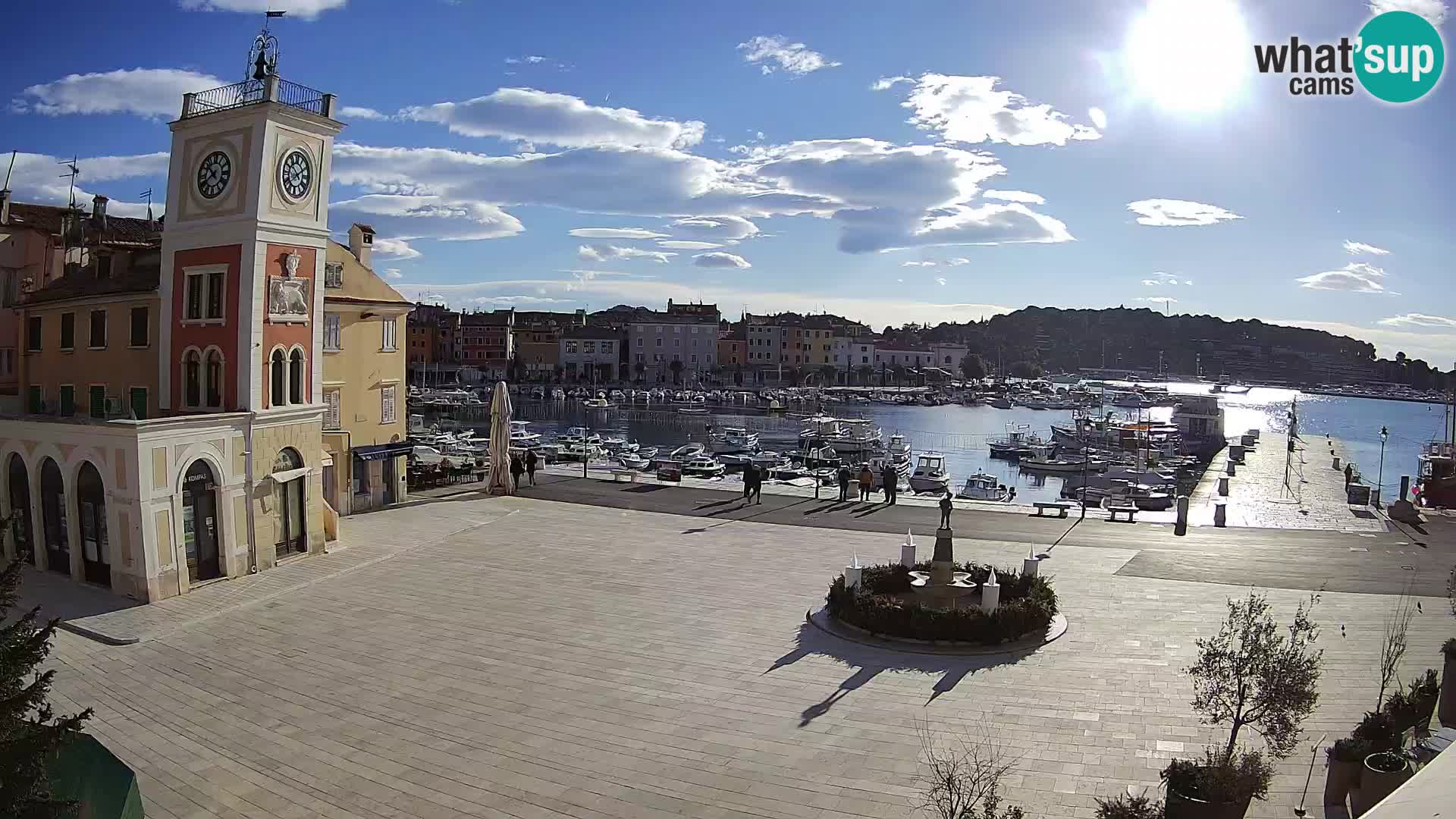 Webcam Rovigno piazza | LIVE cam Piazza centrale Rovigno