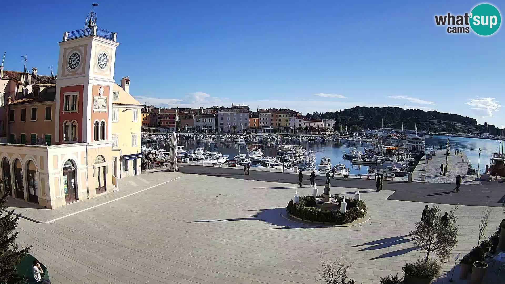 Webcam Rovigno piazza | LIVE cam Piazza centrale Rovigno