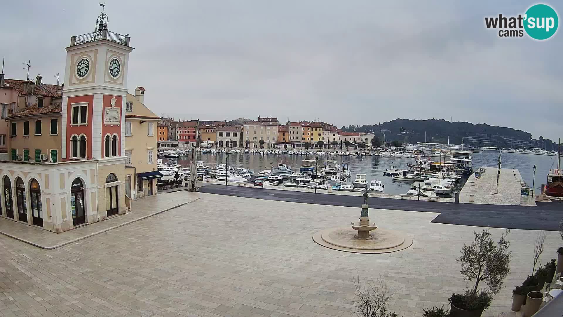 Webcam Rovigno piazza | LIVE cam Piazza centrale Rovigno