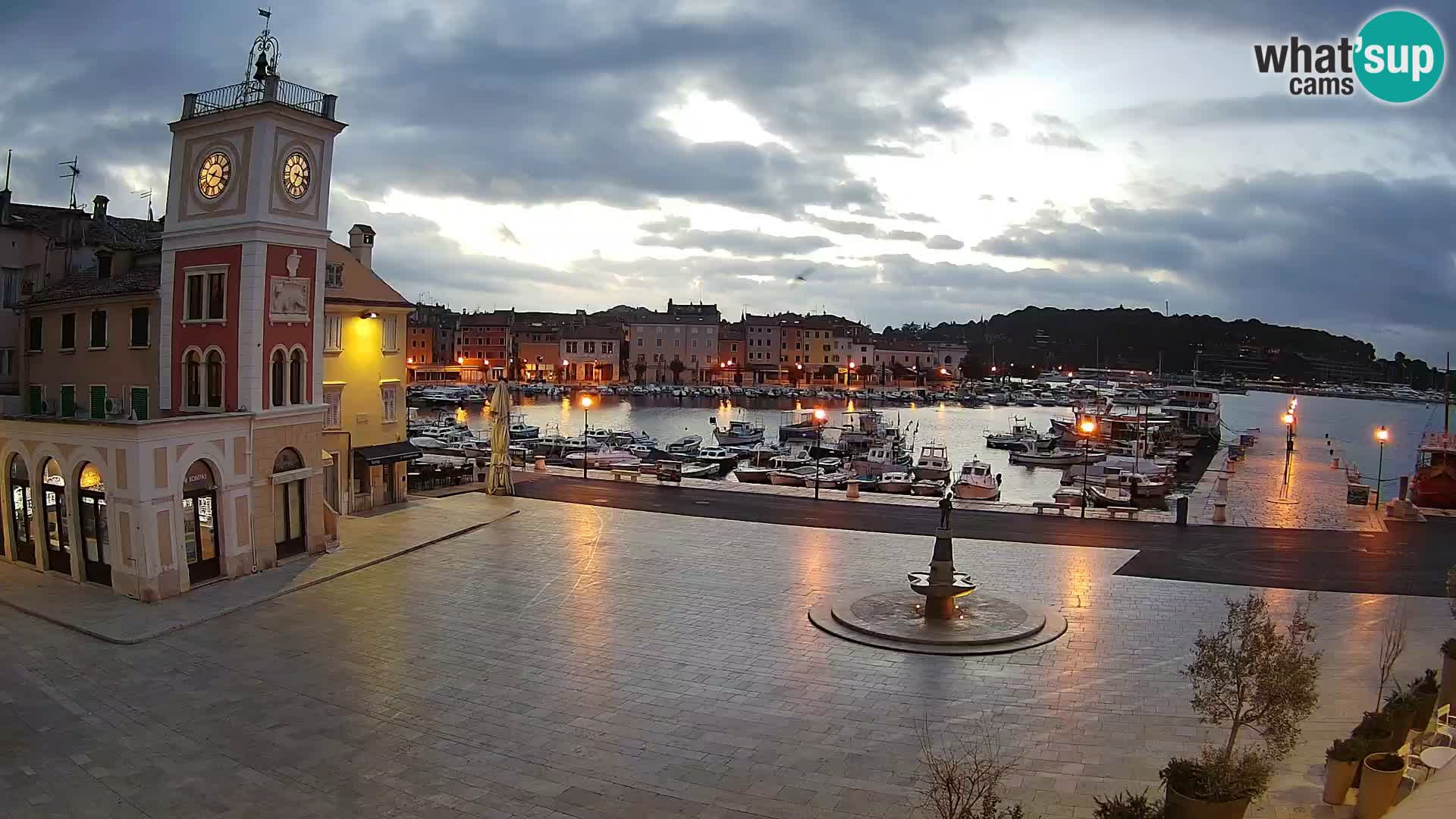 Rovinj spletna kamera trg