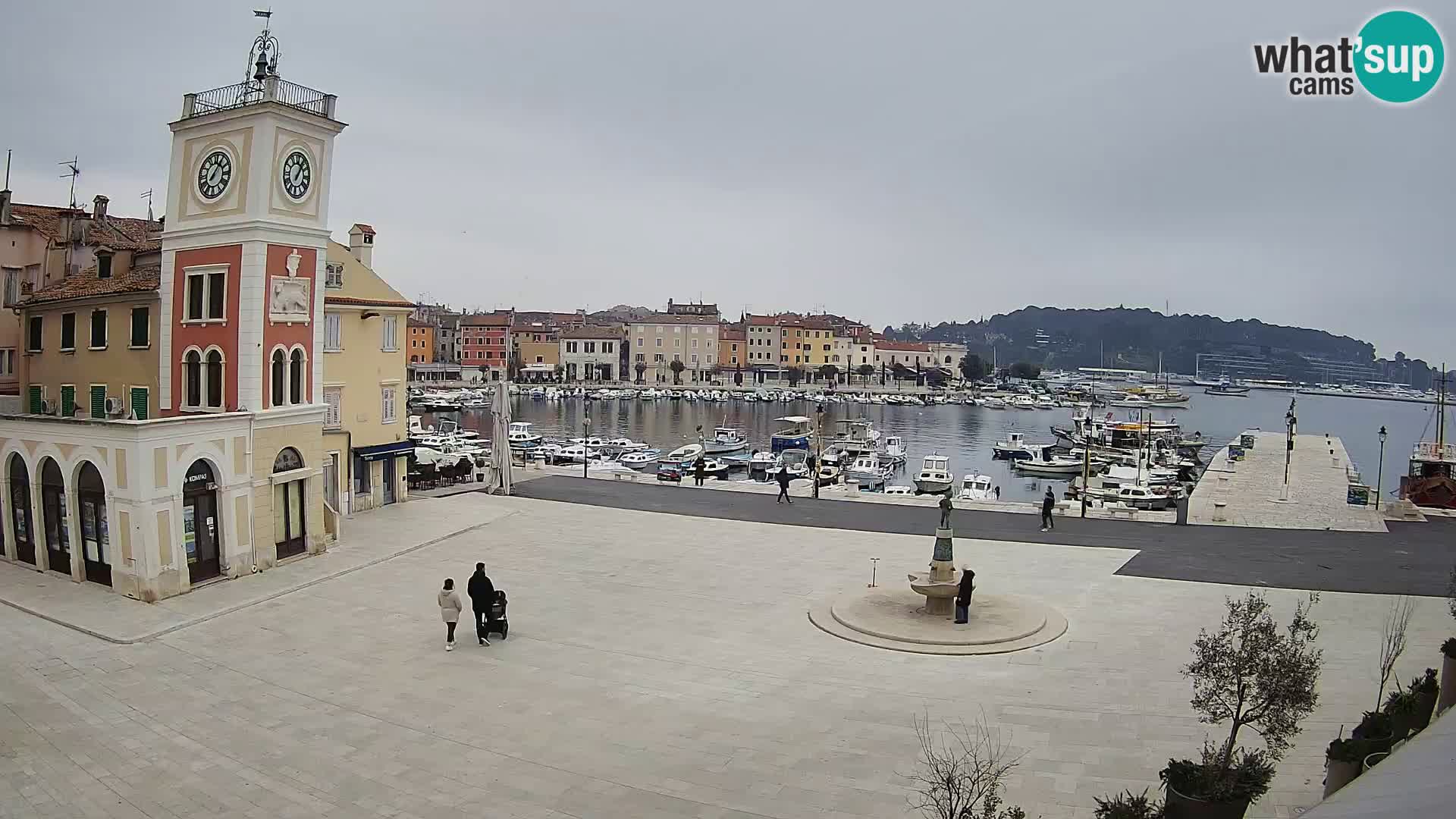 Rovinj spletna kamera trg