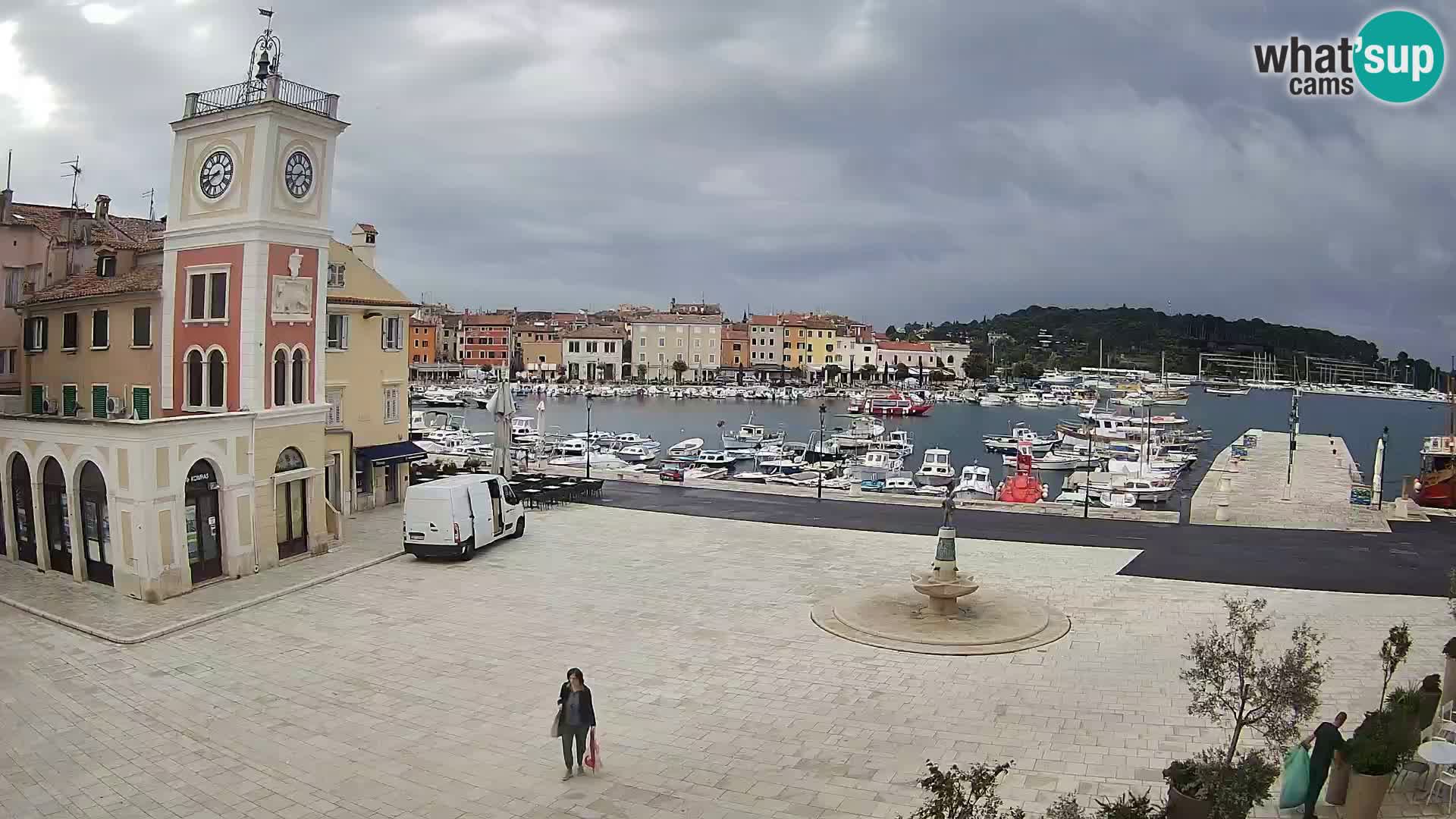 Webcam Rovigno piazza | LIVE cam Piazza centrale Rovigno