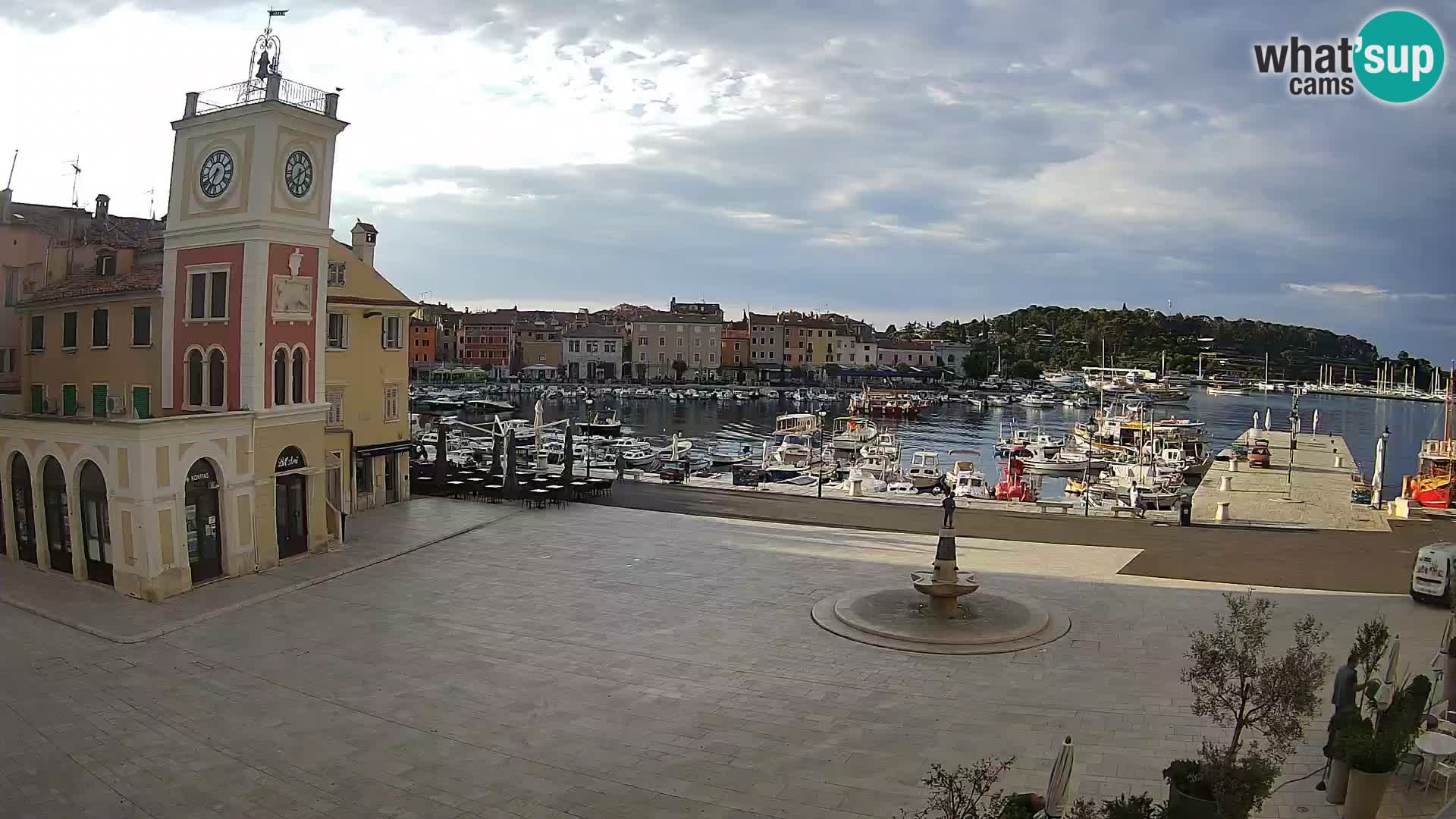 Webcam Rovigno piazza | LIVE cam Piazza centrale Rovigno