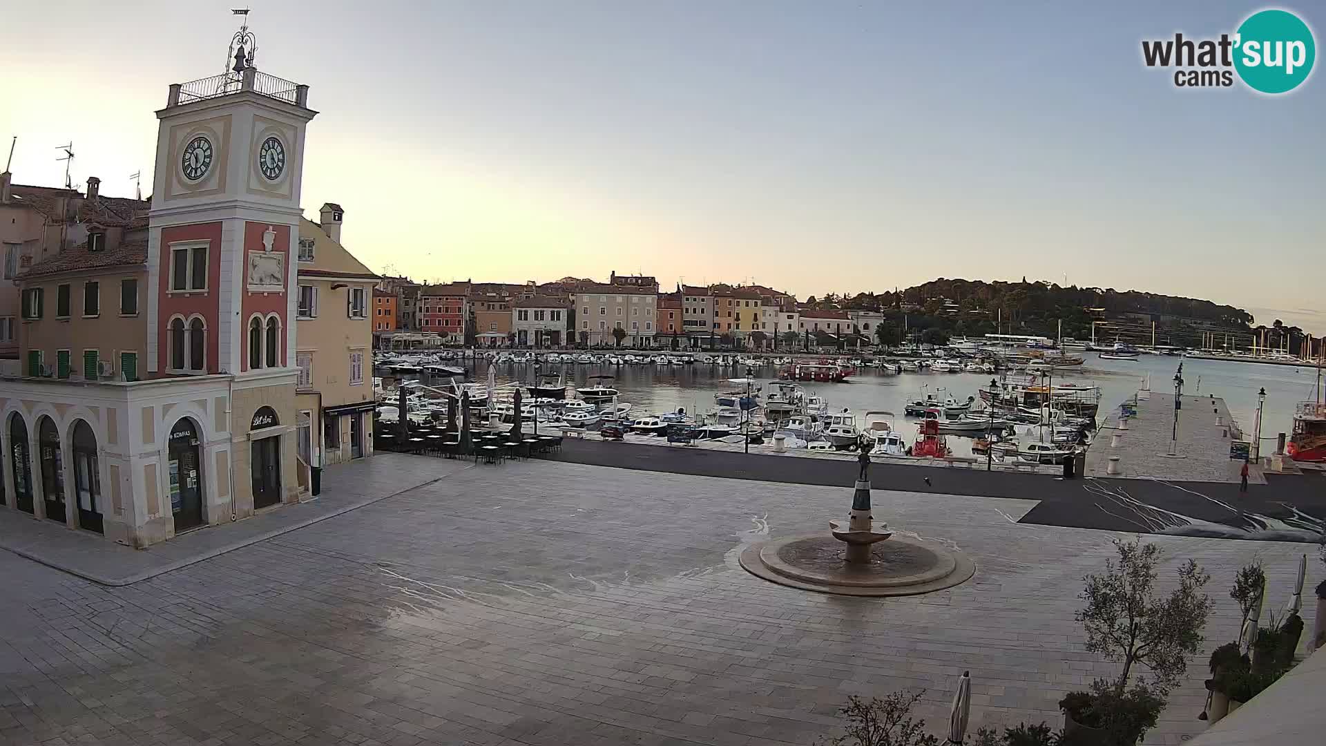 Webcam Rovigno piazza | LIVE cam Piazza centrale Rovigno