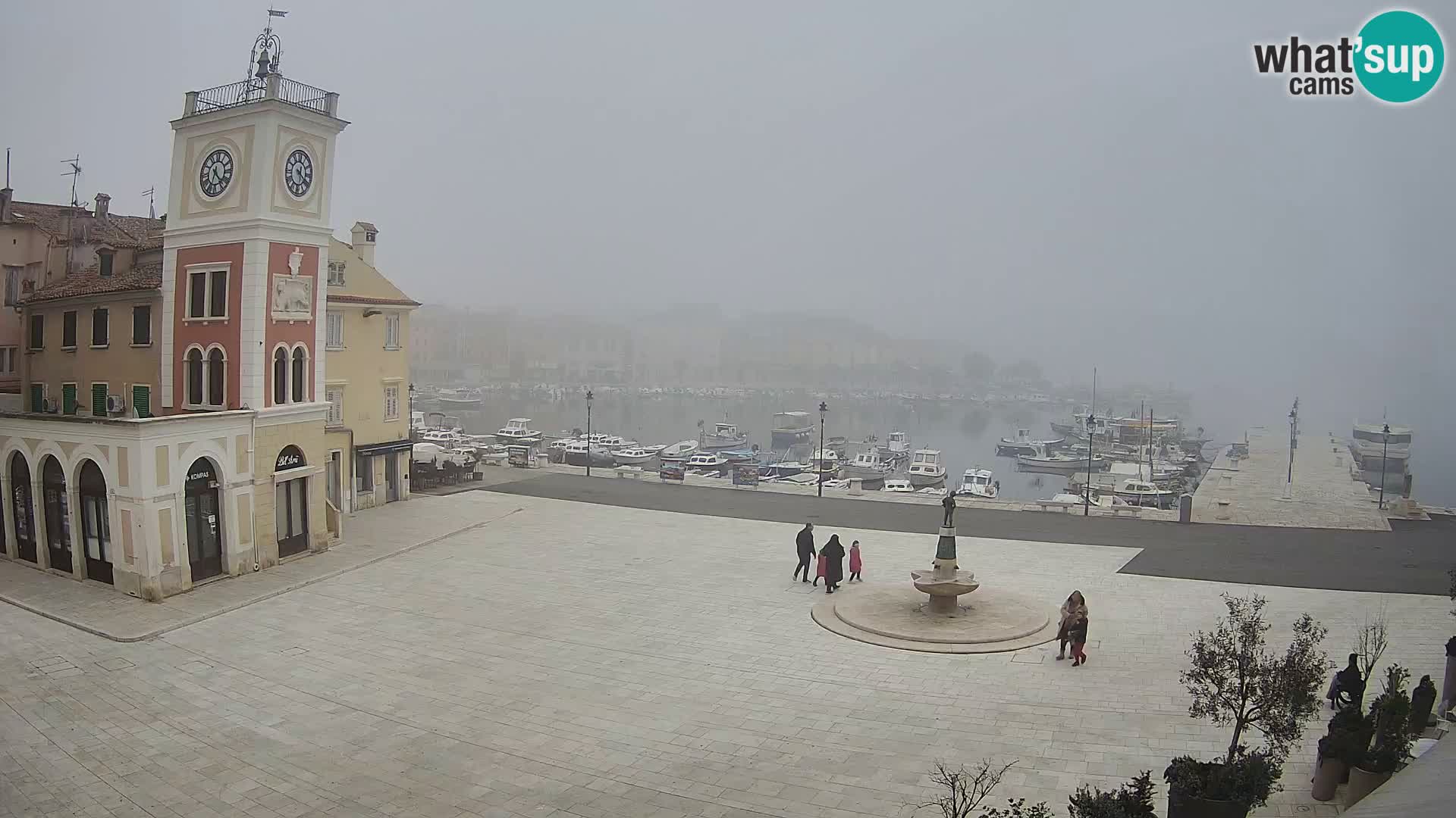 Rovinj spletna kamera trg