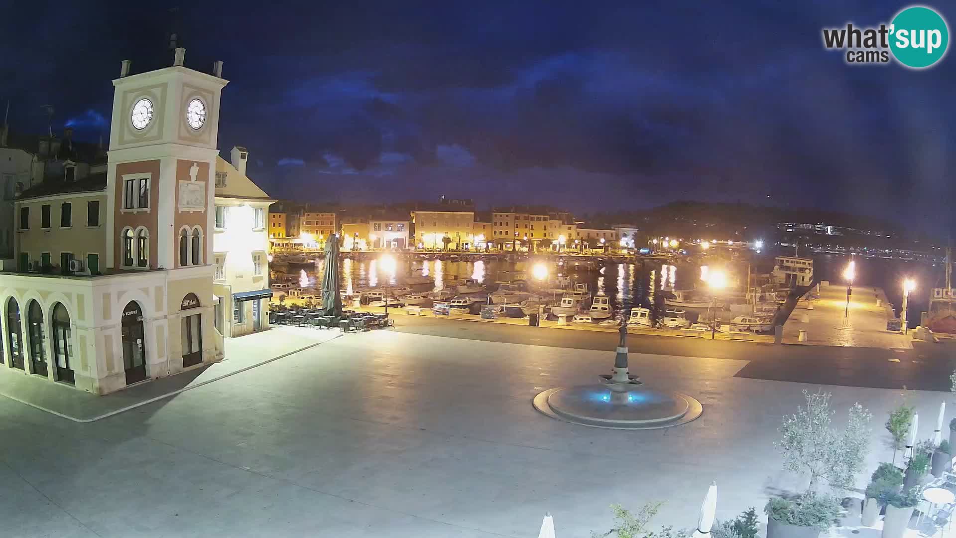 Webcam Rovigno piazza | LIVE cam Piazza centrale Rovigno
