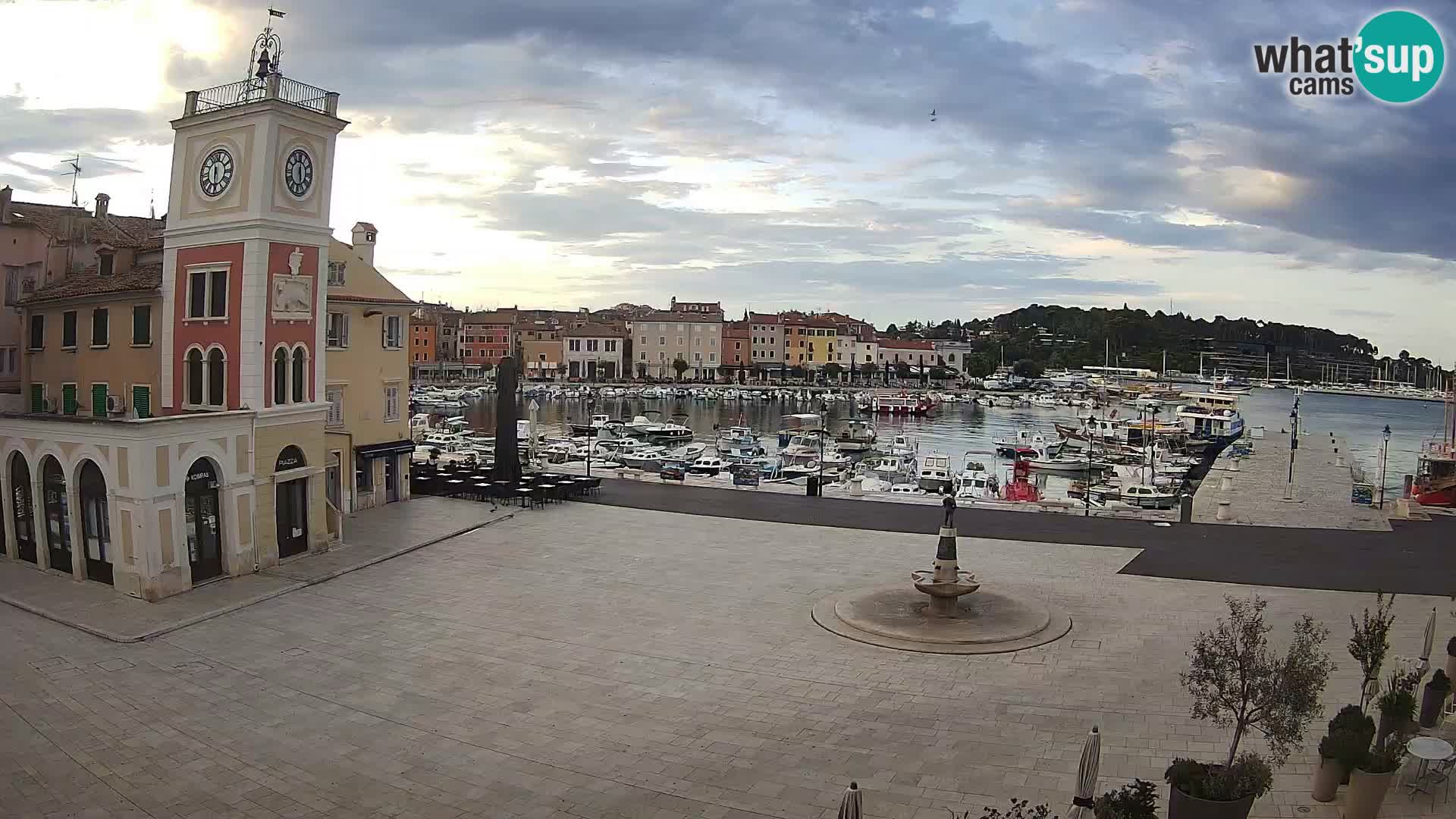 Rovinj spletna kamera trg